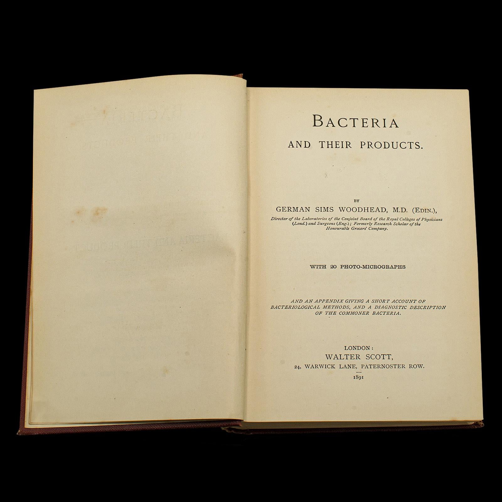 Ensemble de 3 livres d'intérêt pour la biologie ancienne, référence scientifique anglaise, victorienne en vente 1