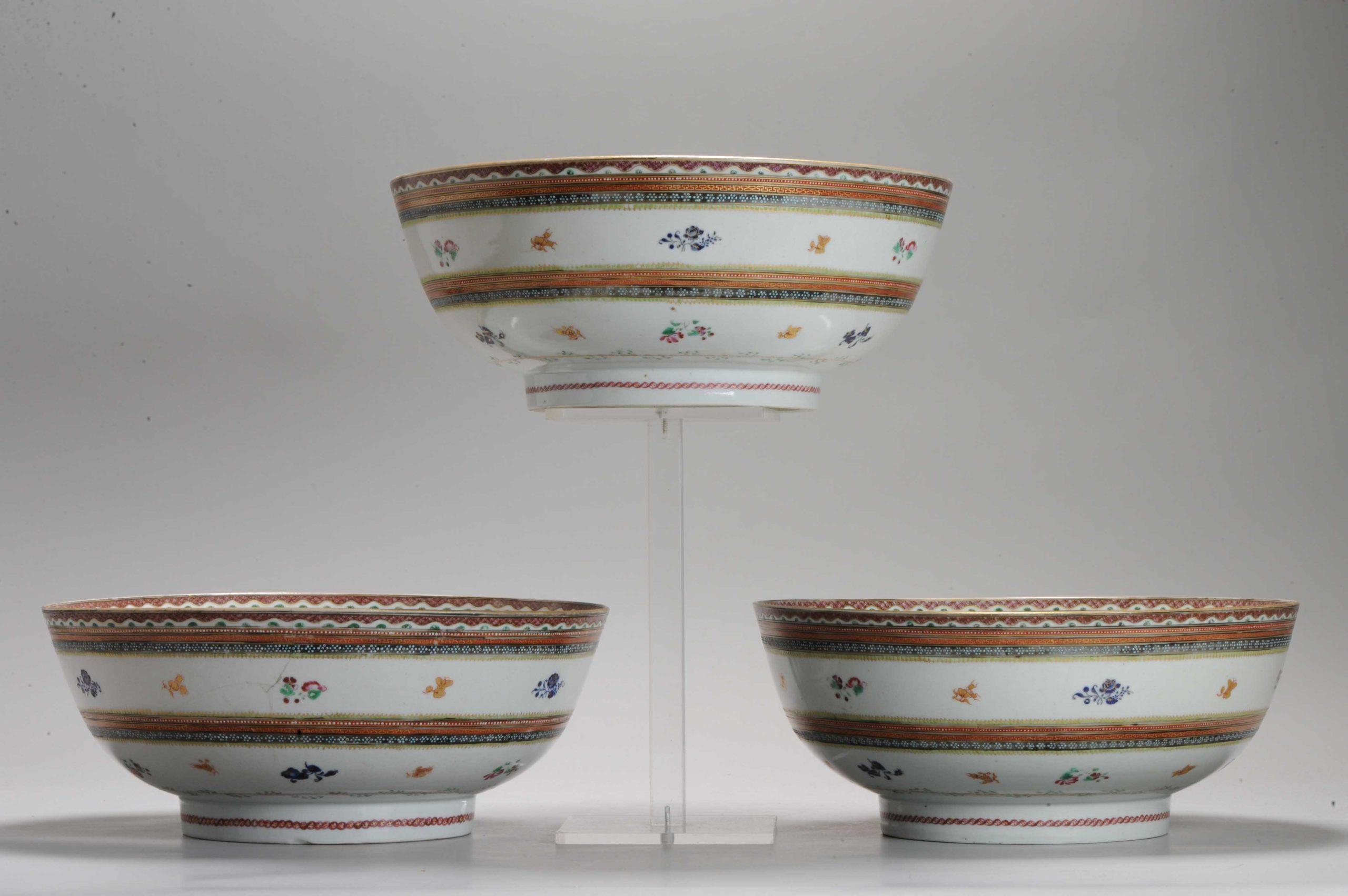 Ensemble de 3 bols anciens en porcelaine chinoise islamique Qianlong/ Jiaqing datant d'environ 1780-1800 en vente 3