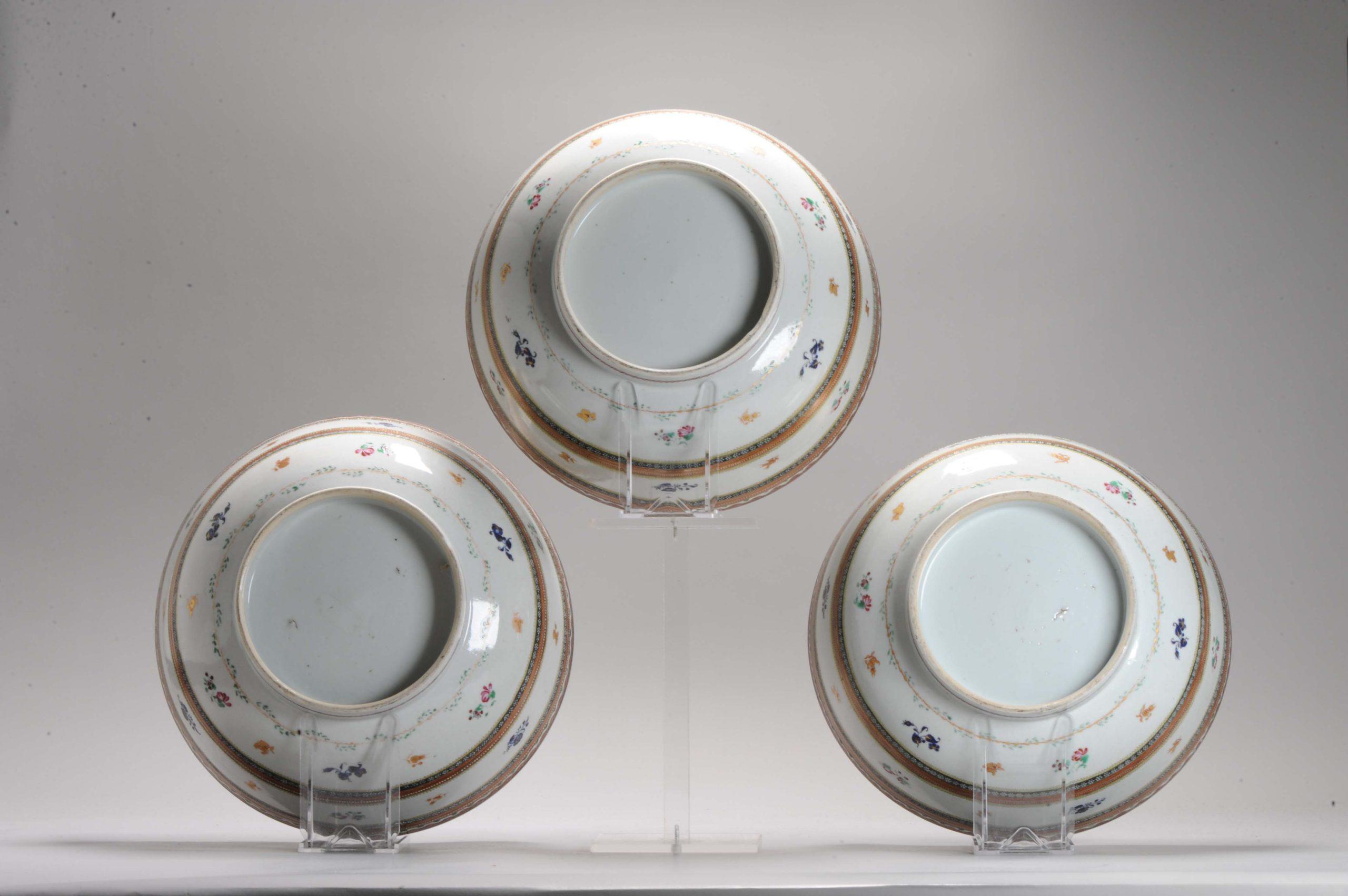 Qing Ensemble de 3 bols anciens en porcelaine chinoise islamique Qianlong/ Jiaqing datant d'environ 1780-1800 en vente