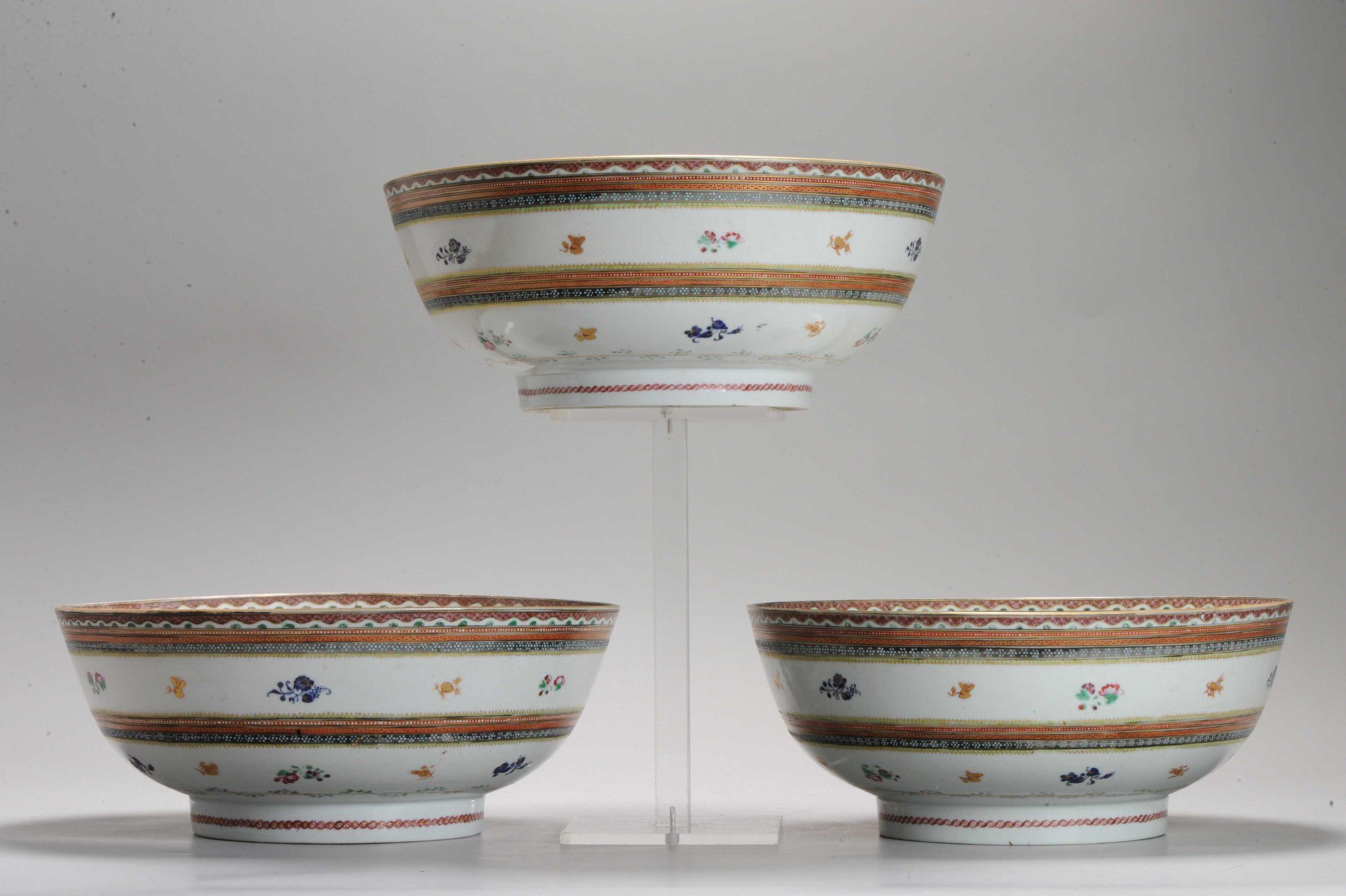 XVIIIe siècle Ensemble de 3 bols anciens en porcelaine chinoise islamique Qianlong/ Jiaqing datant d'environ 1780-1800 en vente