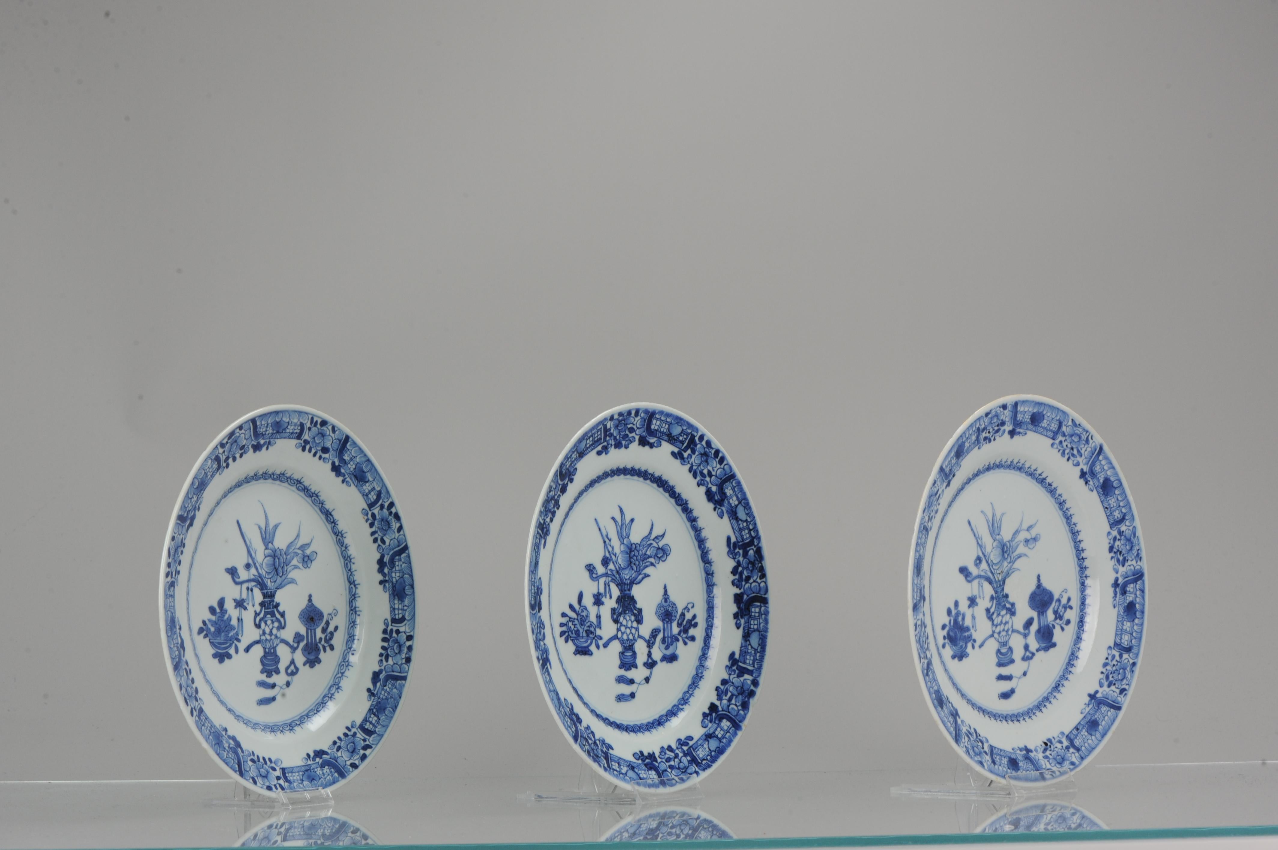 A very nicely decorated set of 3 plates. Dating to circa 1720-1740

Additional information:
Material: Porcelain & Pottery
Region of Origin: China
Period: 18th century Qing (1661 - 1912)
Age: Pre-1800
Condition: Overall Condition 1 with star hairline