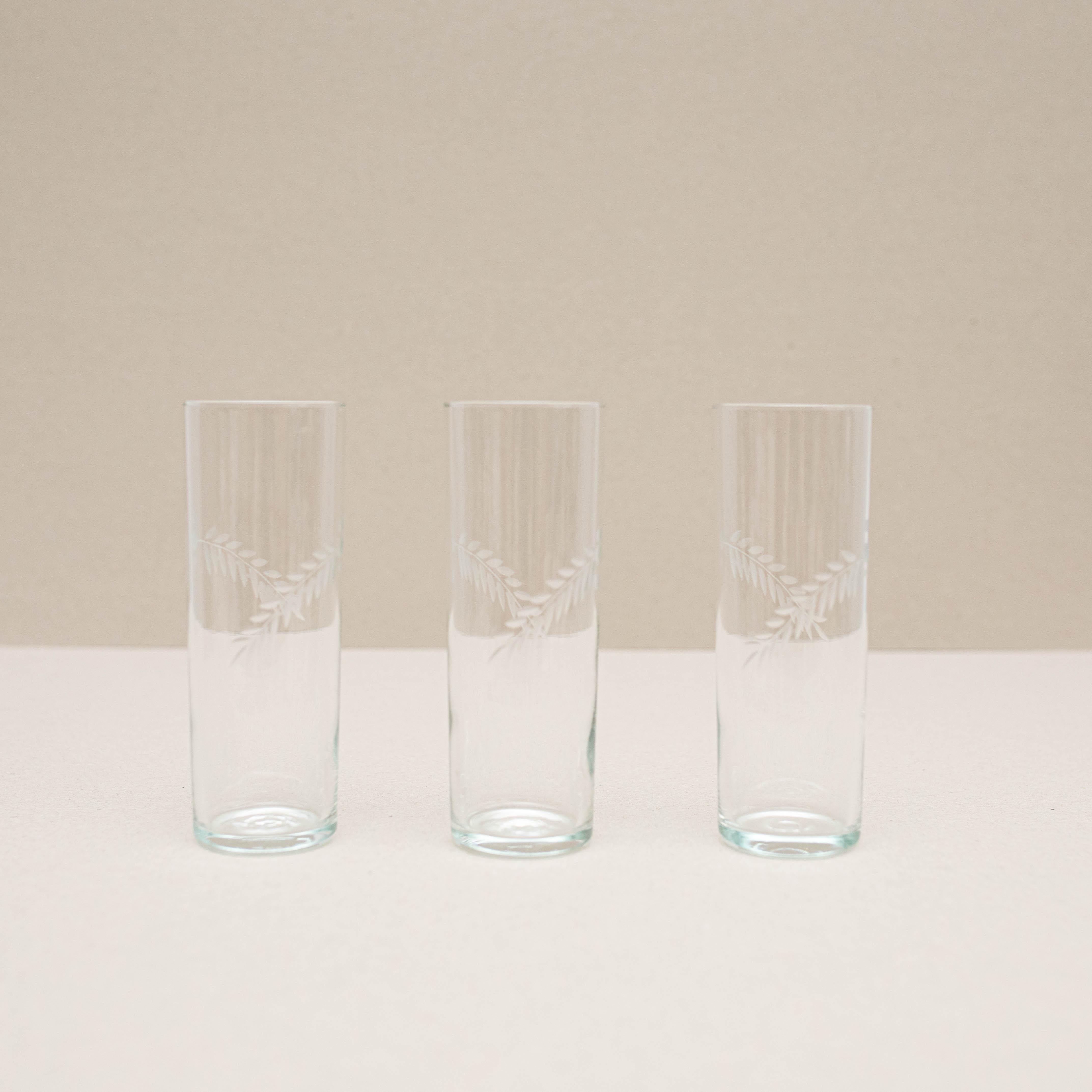 Mid-Century Modern Set of 3 Antique Crystal Glasses, circa 1970 For Sale