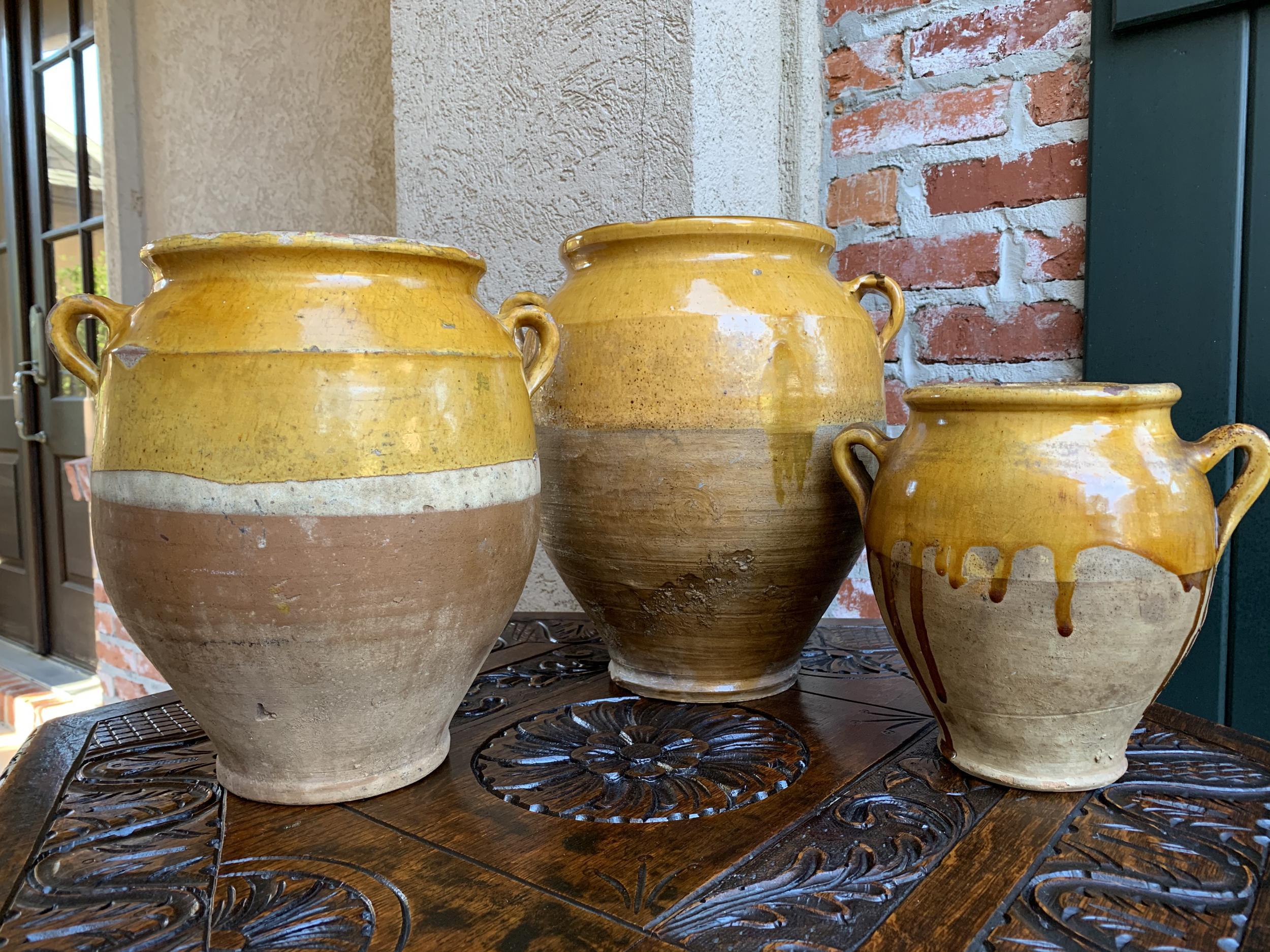 Set of 3 Antique French Confit Pot Yellow Glazed Pottery Provence, 19th Century In Good Condition In Shreveport, LA
