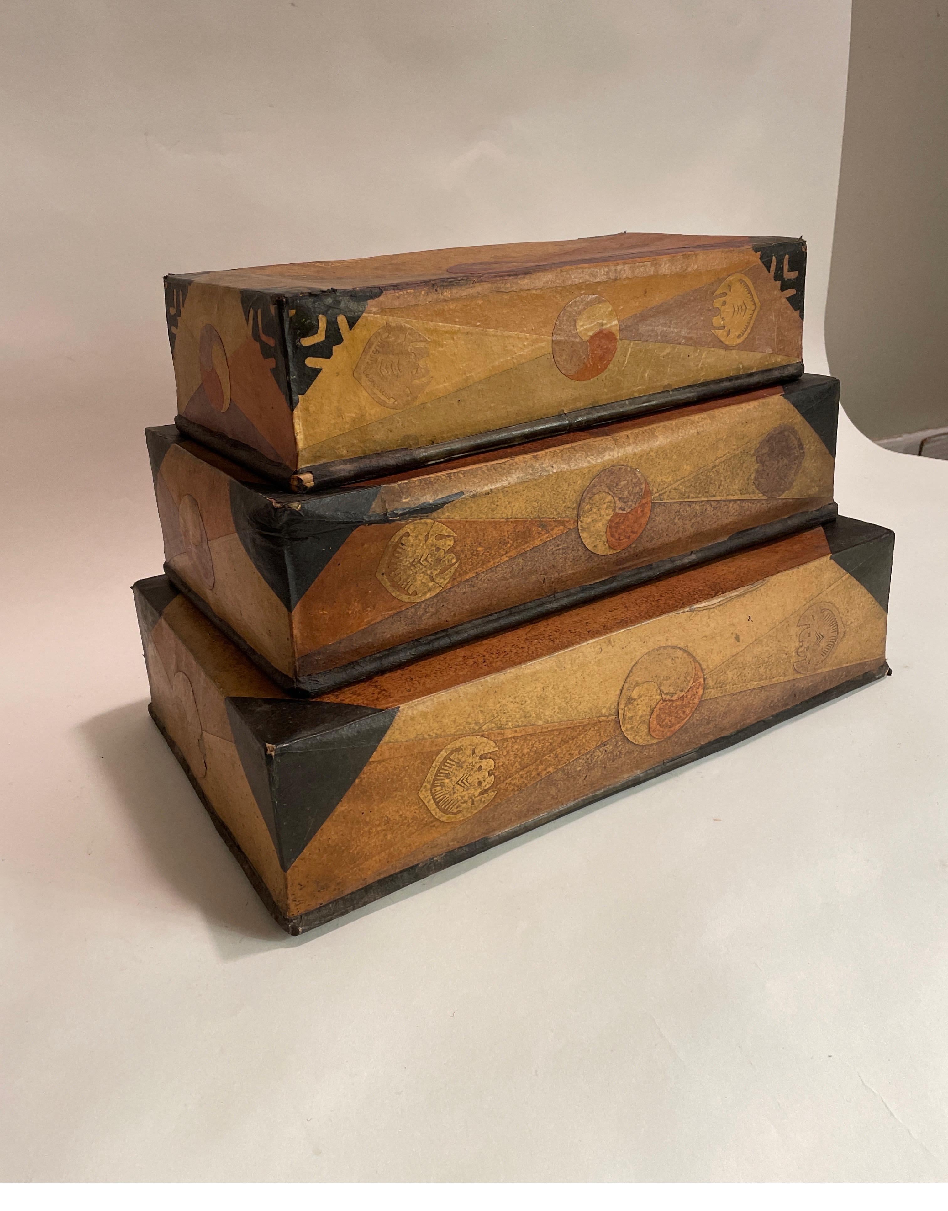 Set of 3 Antique Korean Papier Mâché Sewing Boxes In Good Condition For Sale In Chicago, IL