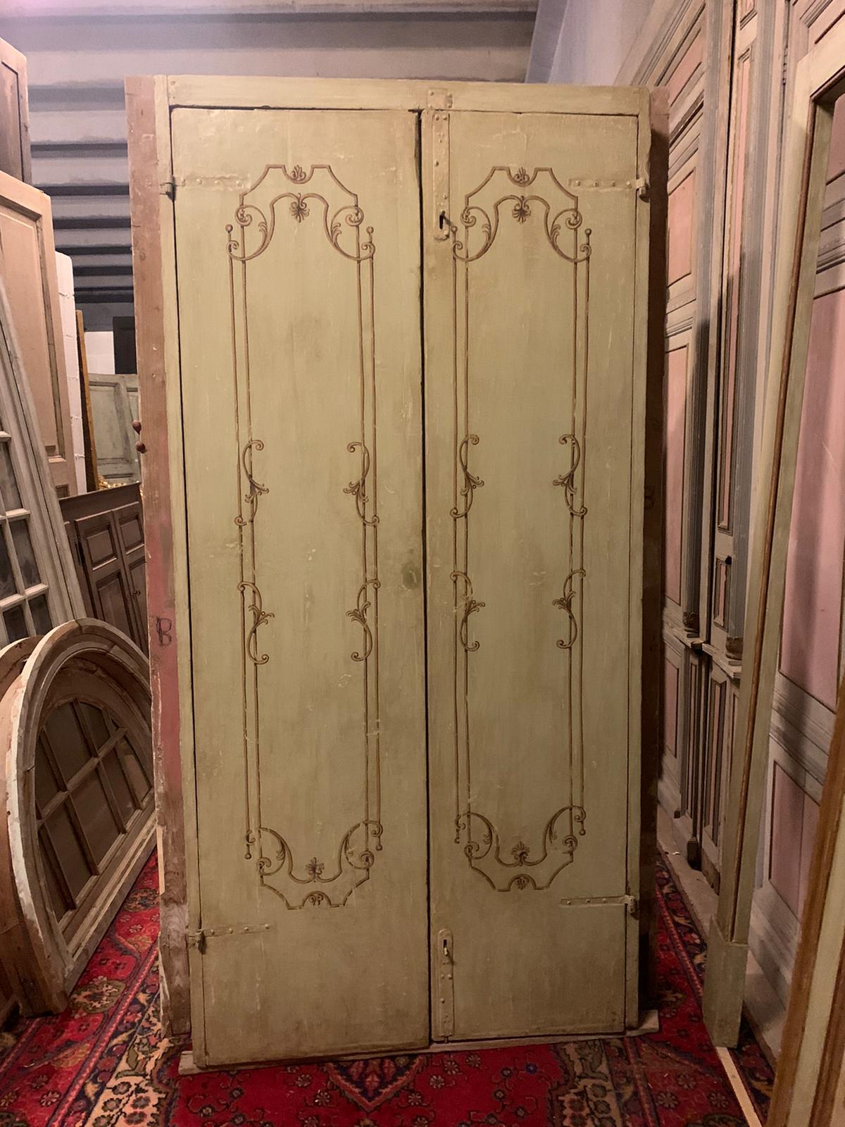 Hand-Carved Set of 3 Antique Painted Double Doors with Original Frame, 18th Century Italy For Sale