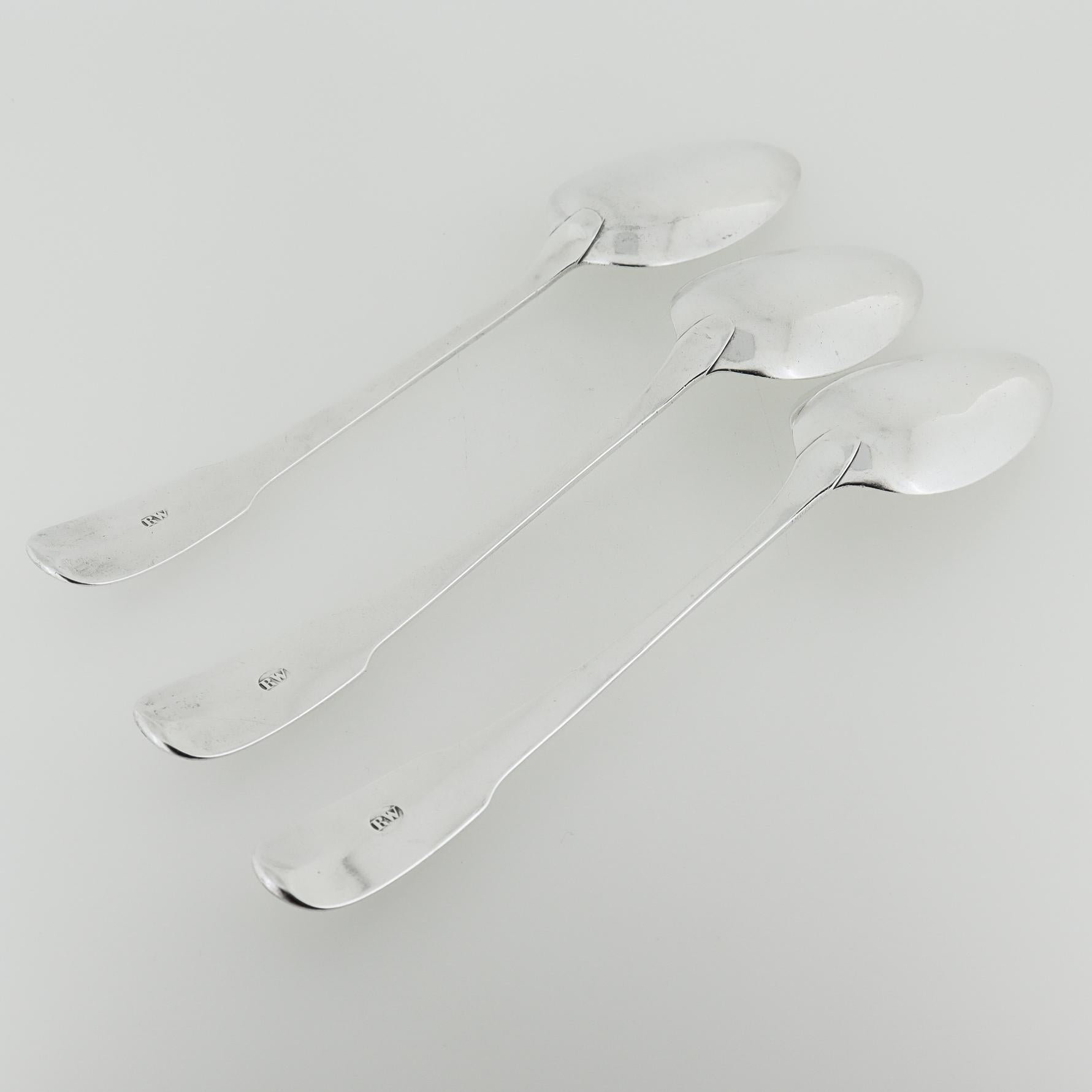 Juego de 3 cucharillas antiguas Robert Wilson American Coin de plata con barcos altos Estadounidense en venta