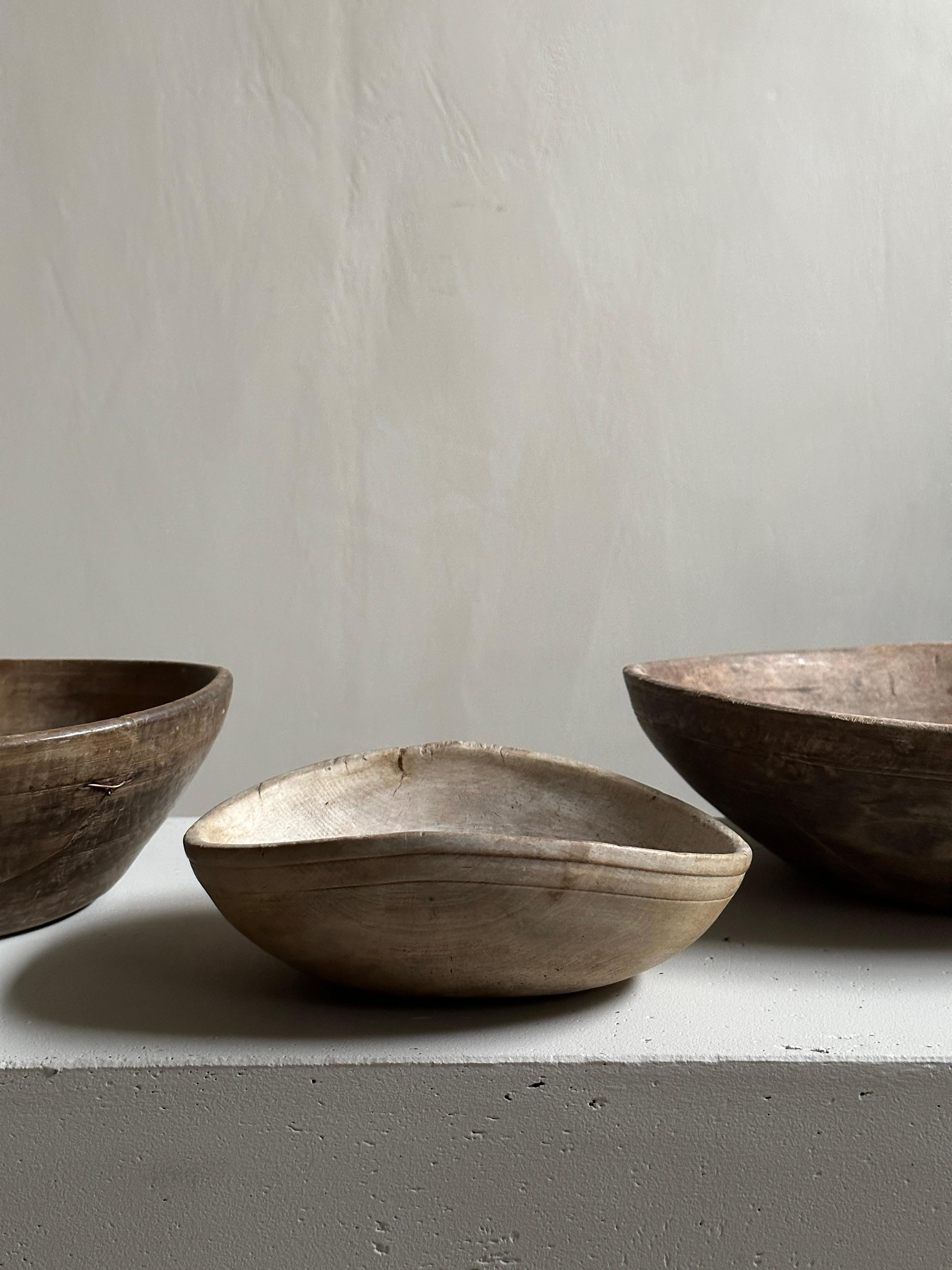 Set of 3 Antique Root Bowls, Wabi Sabi Style, Scandinavia, 1800s In Good Condition For Sale In Hønefoss, 30