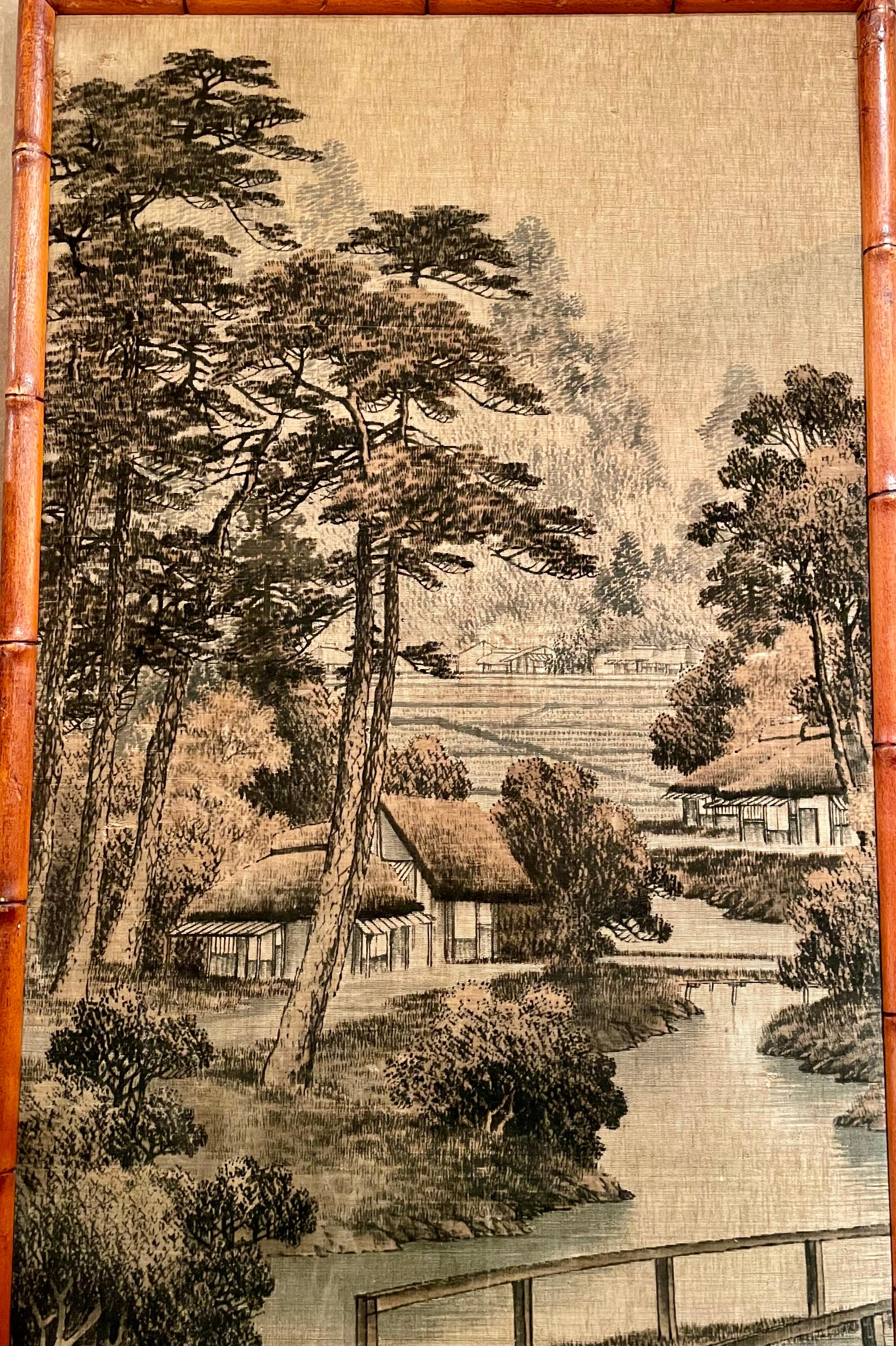 20ième siècle Ensemble de 3 panneaux muraux orientaux en soie ancienne, vers les années 1920. en vente