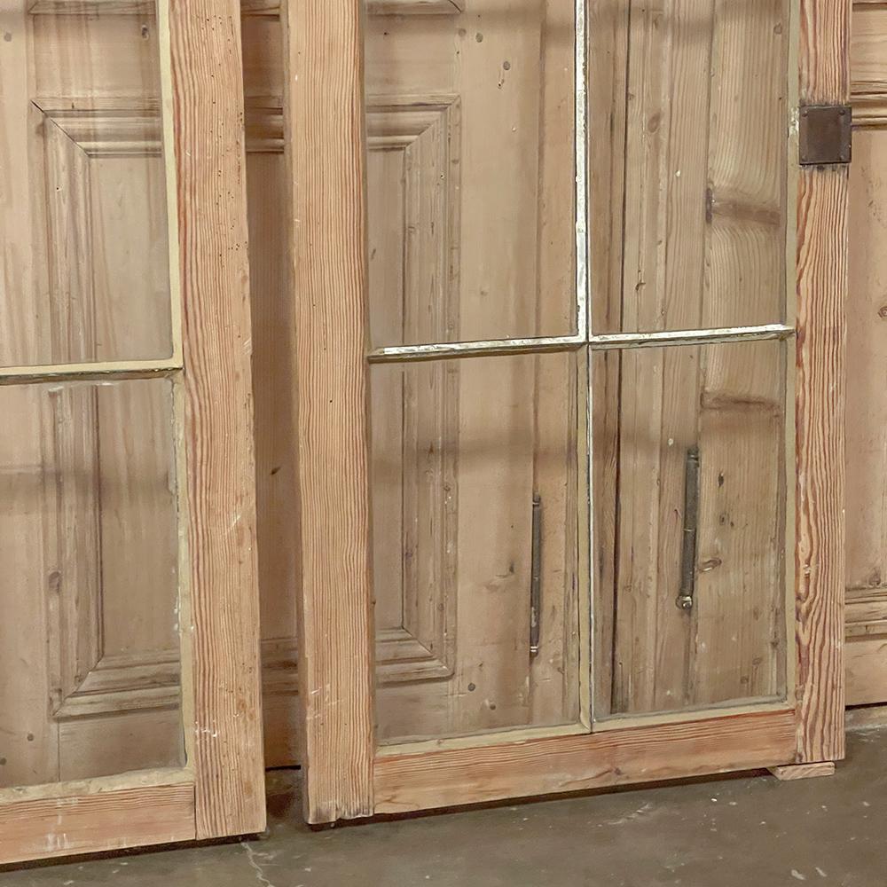 Set of 3 Antique Solid Pine Windows with Hand-Rolled Glass For Sale 11