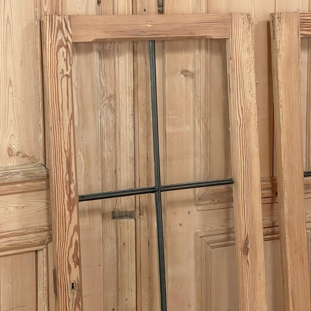 Hand-Crafted Set of 3 Antique Solid Pine Windows with Hand-Rolled Glass For Sale