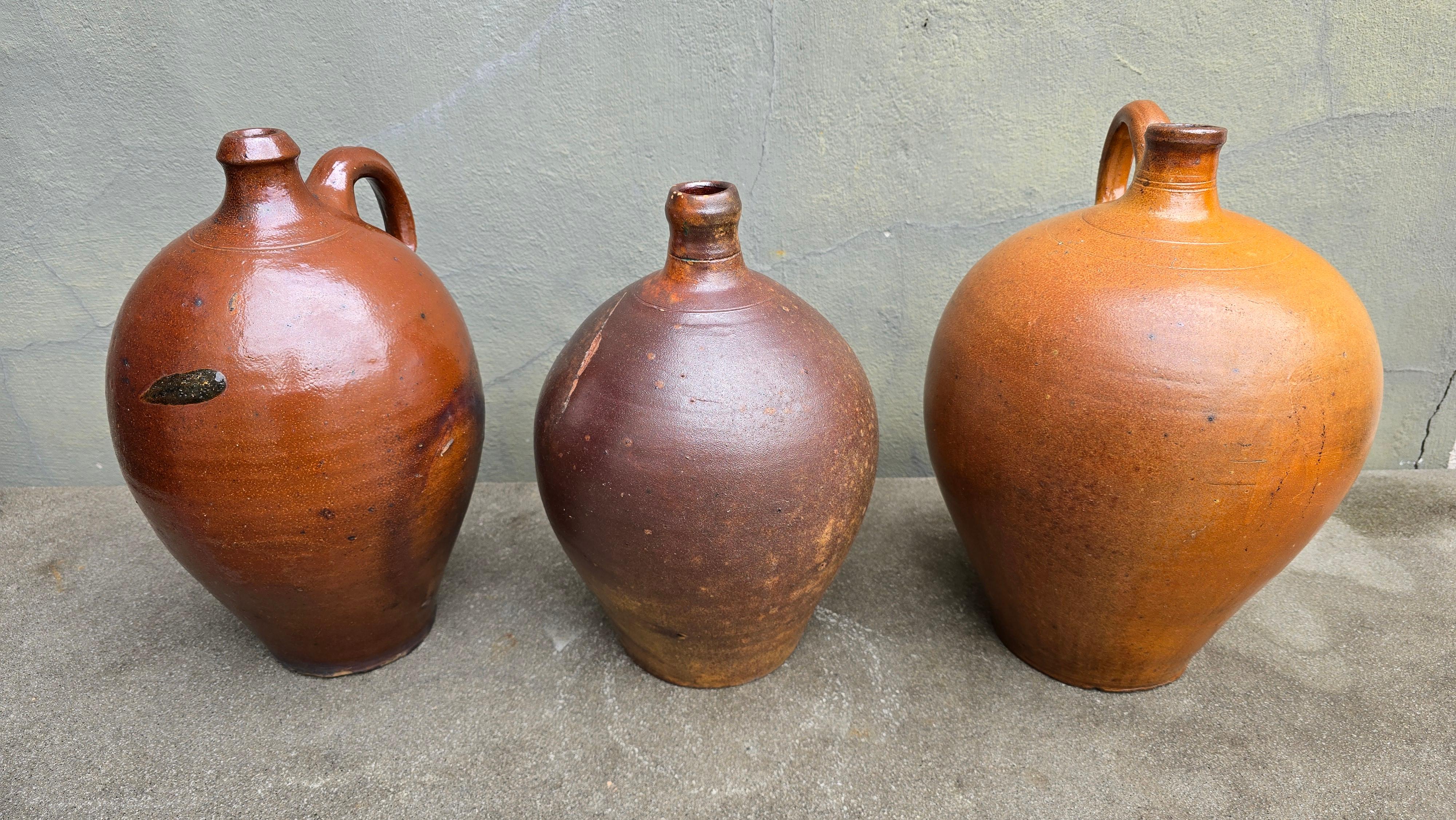 Ensemble de 3 jarres anciennes en grès d'Allemagne du Sud - 19e siècle, fabrication artisanale en vente 7