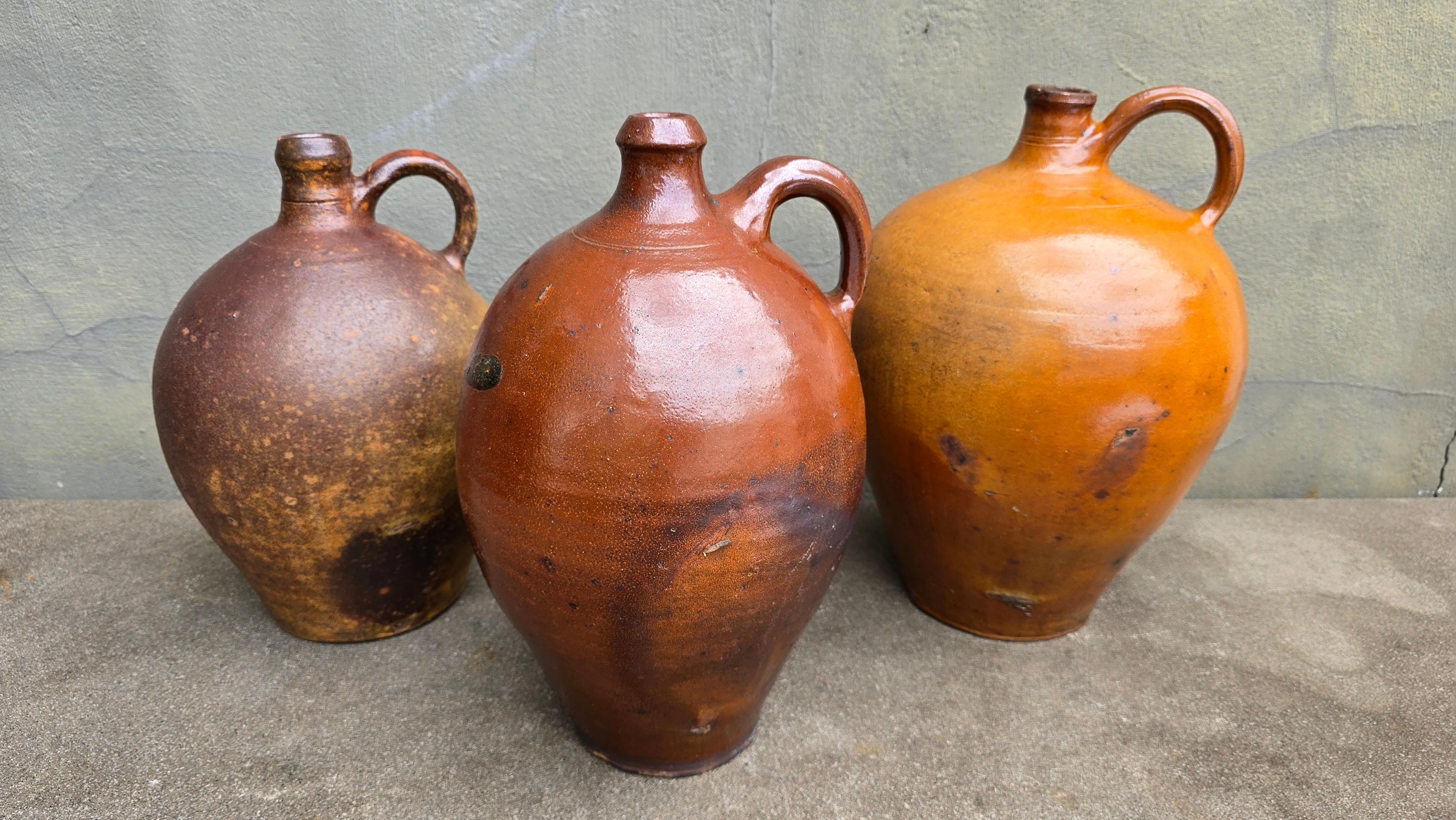 Grès Ensemble de 3 jarres anciennes en grès d'Allemagne du Sud - 19e siècle, fabrication artisanale en vente