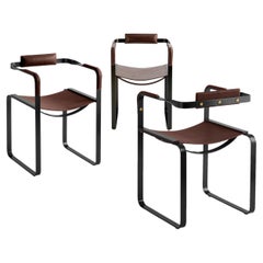 Juego de 3 sillones, acero ahumado negro y sillín marrón oscuro, diseño contemporáneo