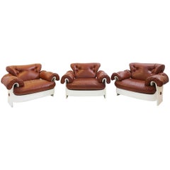 Set of 3 Armchairs in Leather and Lacquered Wood, Italy, circa 1980s