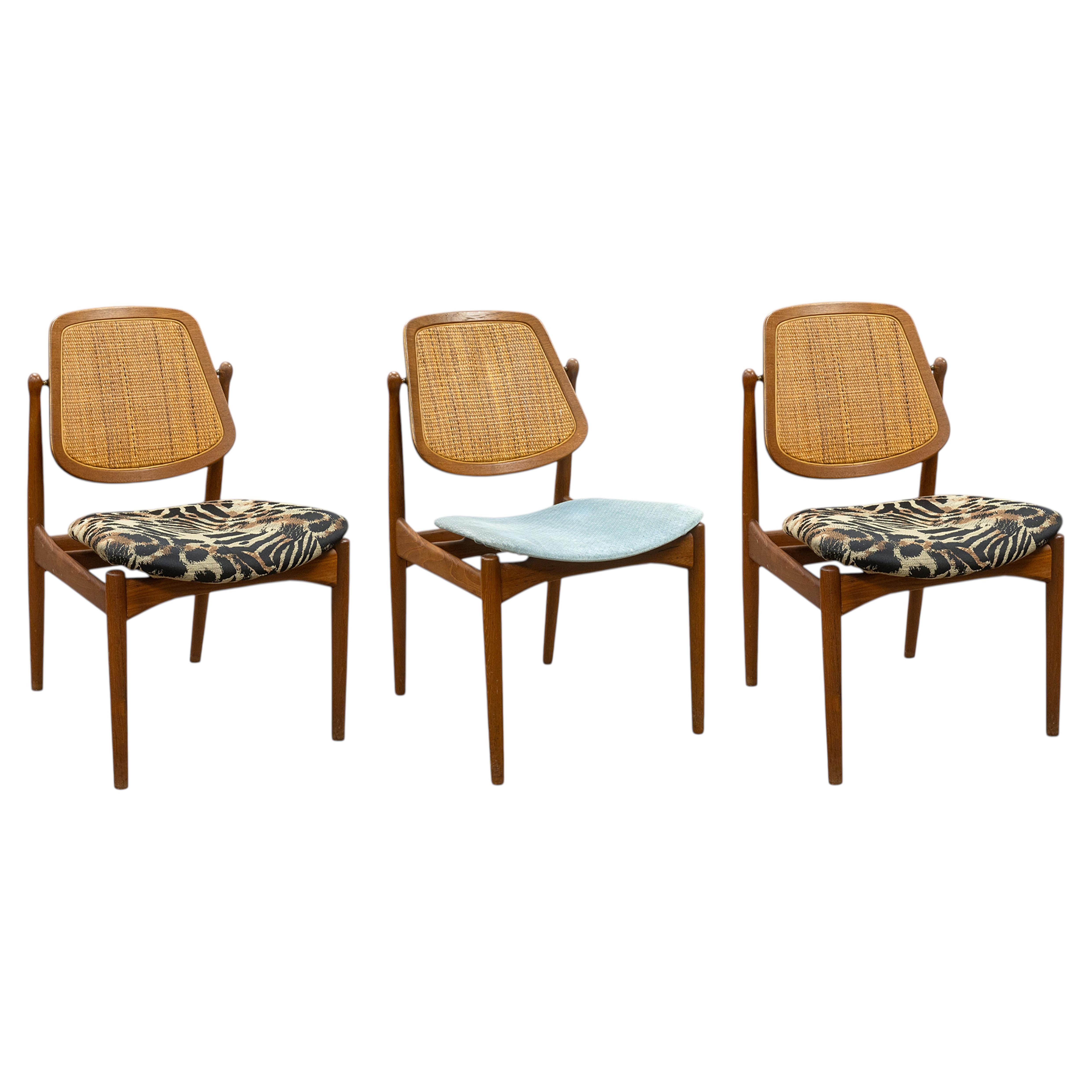 Set of 3 Arne Vodder Model FD-184 Chairs for France & Daverkosen Vintage Danish