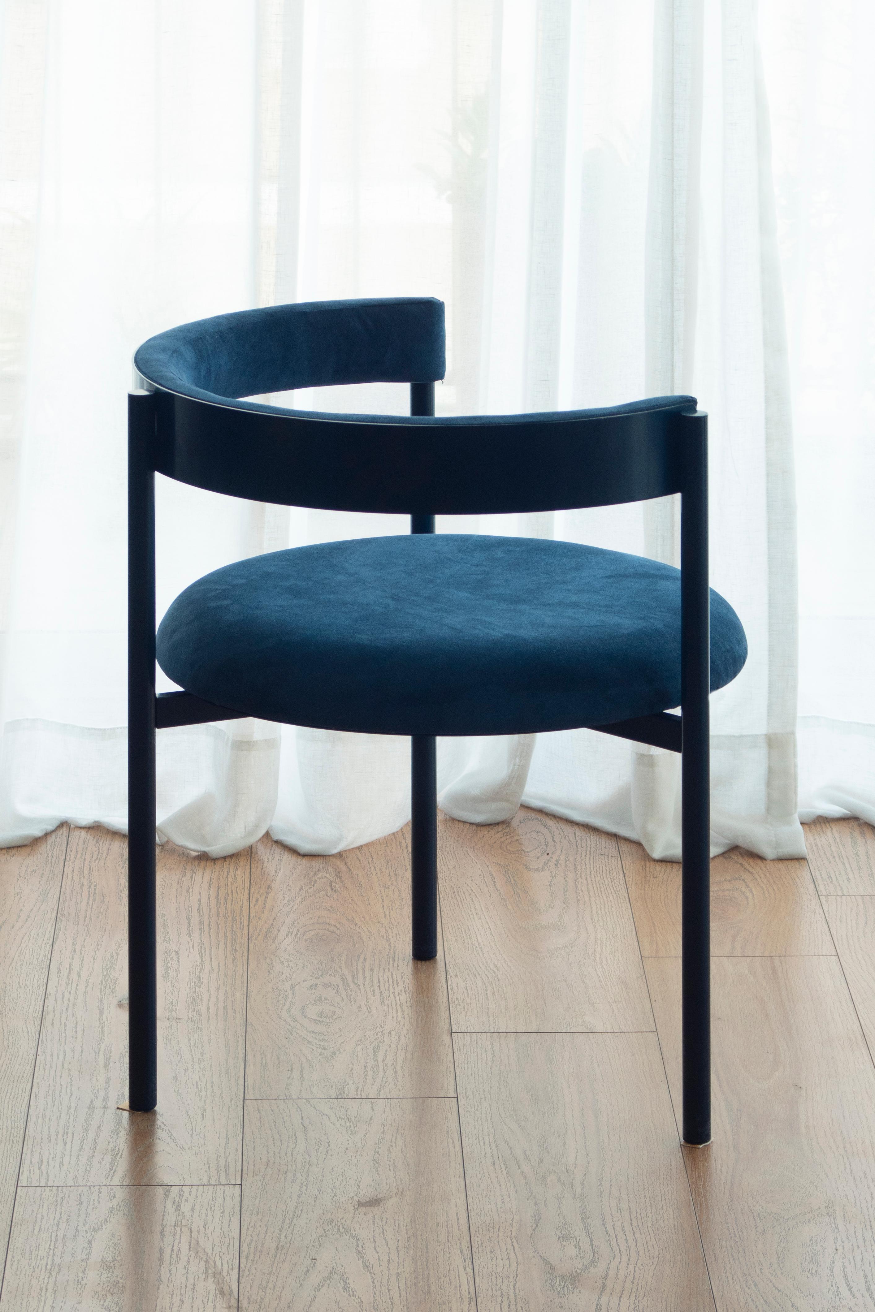 Set of 3 Aro Chairs 'Oceano, Merlot & Dark Blue' by Ries In New Condition For Sale In Geneve, CH