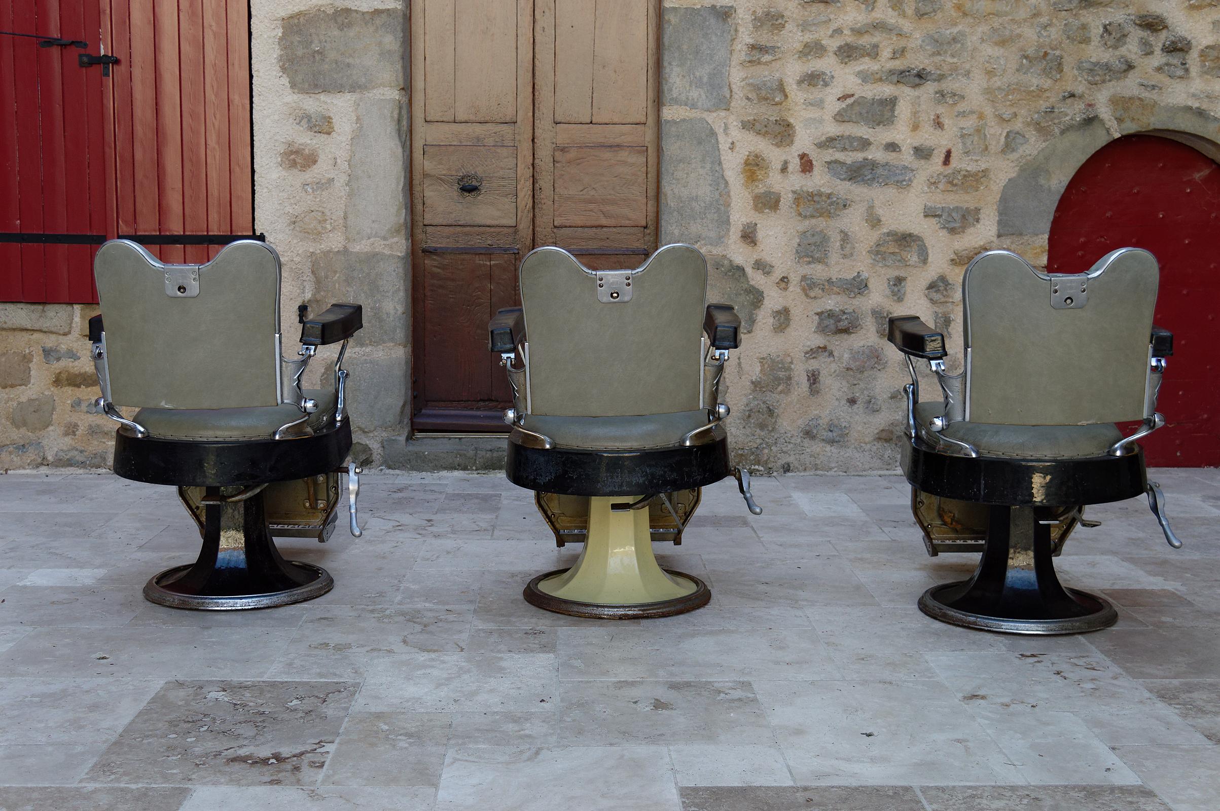 Mid-20th Century Set of 3 Art Deco hairdresser / barber chairs, WITUB, France, circa 1940 For Sale