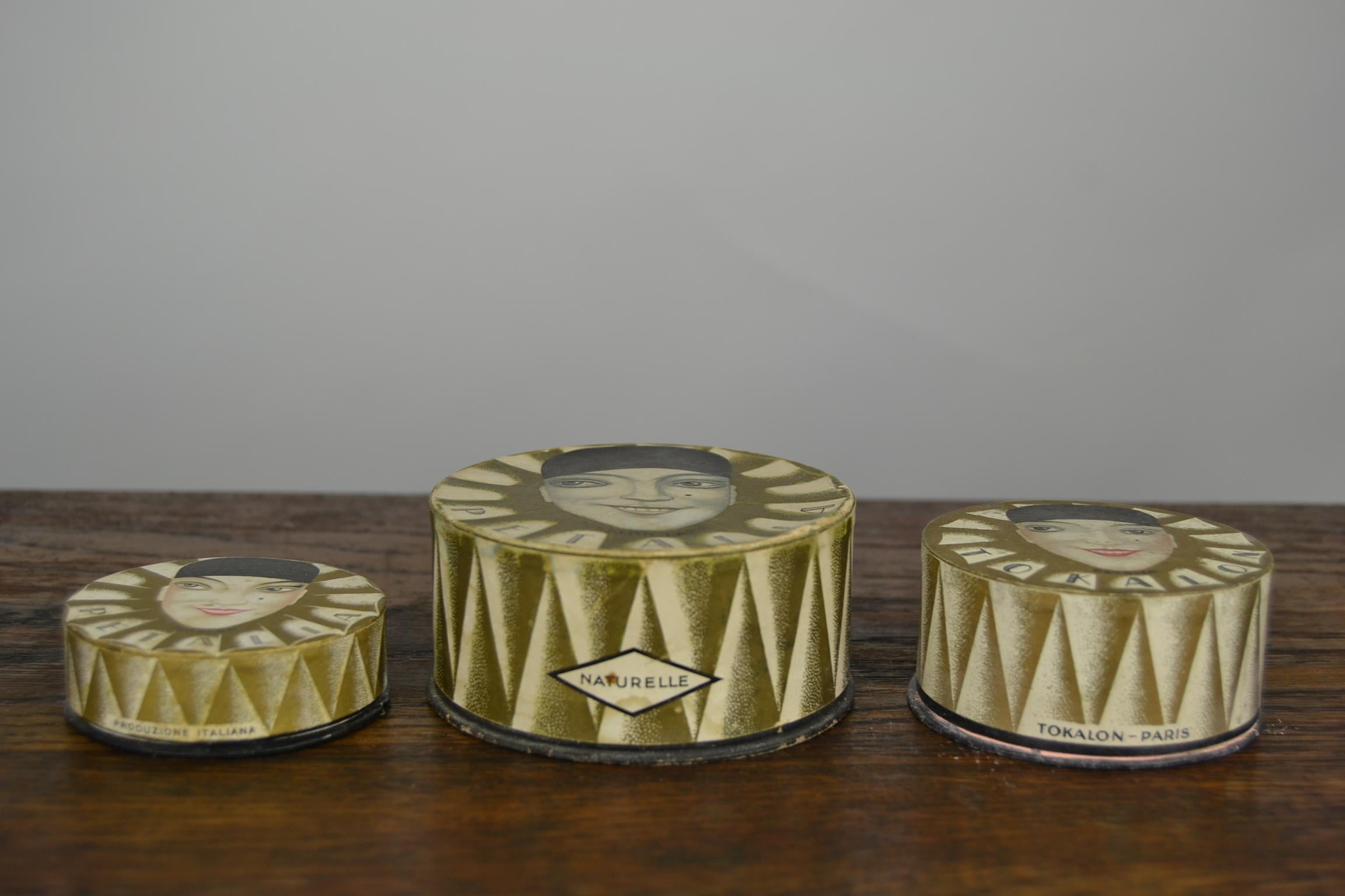 20th Century Set of 3 Art Deco Tokalon Petalia Powder Boxes, Design René Lalique, France