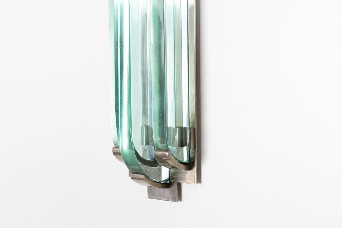 Set of 3 Art Deco wall lights in glass and metal, 1930s For Sale 1
