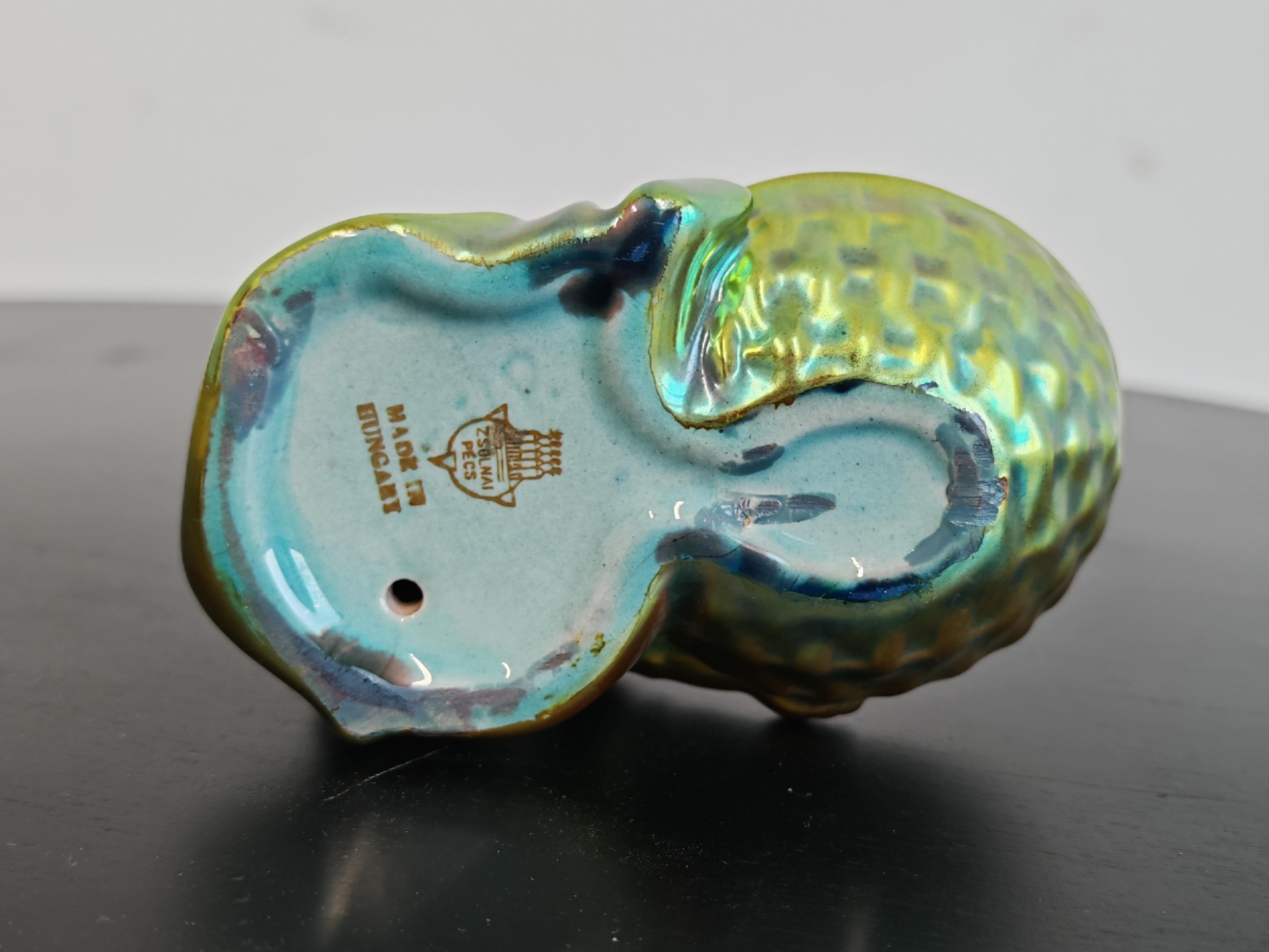 Set di 3 statuette in porcellana verde Art Nouveau di Zsolnay, Ungheria anni '30 in vendita 6