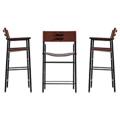 Set di 3 sgabelli da bar artigianali con. Schienale in pelle marrone scuro Metallo gommato nero