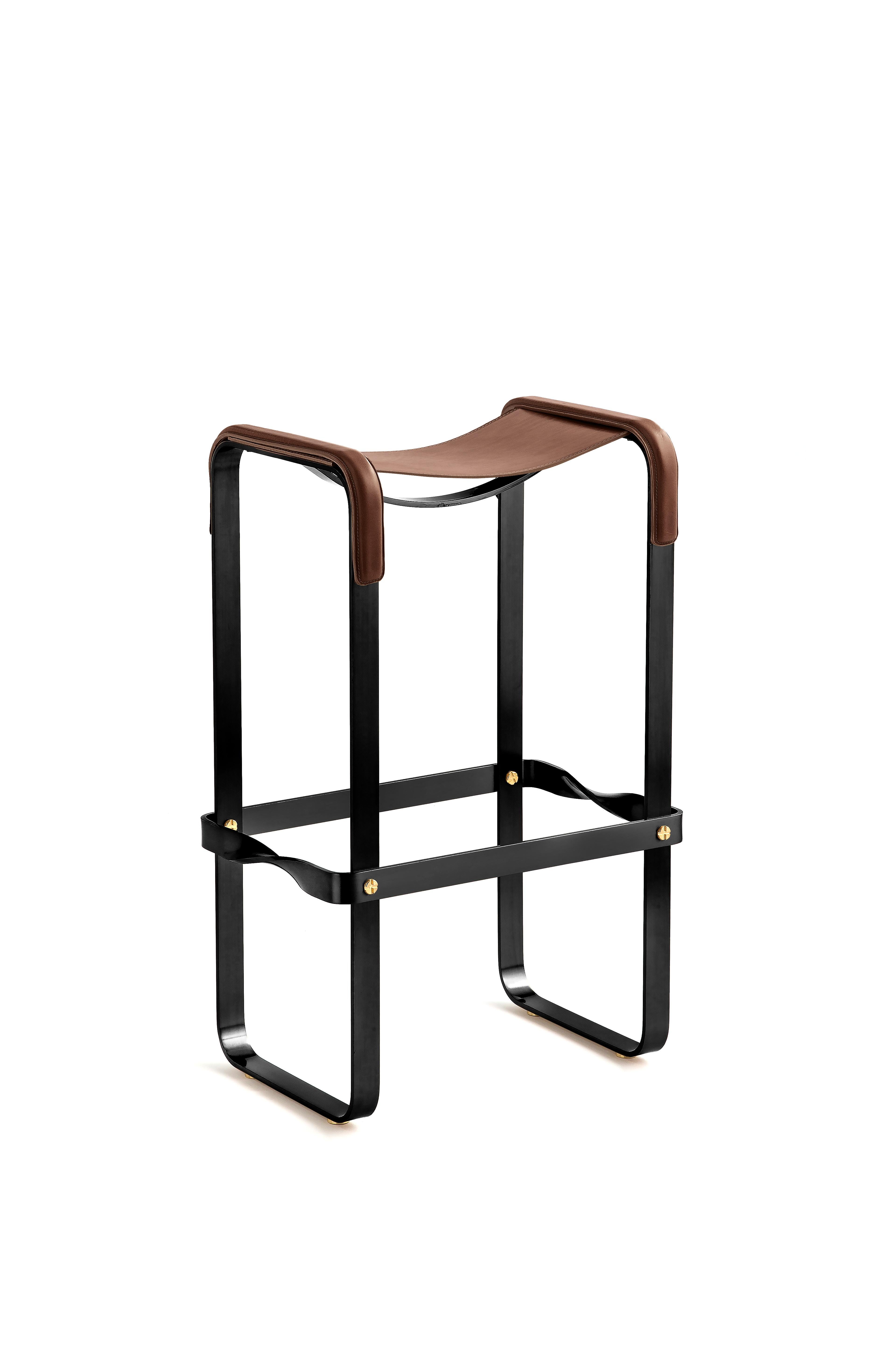 Spanish Set of 3 Classic Contemporary Bar Stool Black Smoke Steel & Dark Brown Leather For Sale