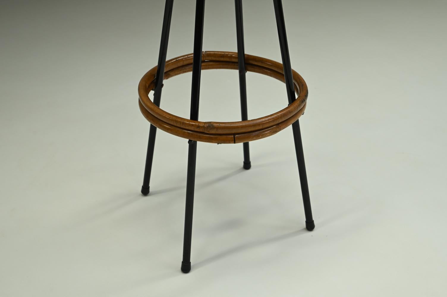 Set of 3 bar stools from Rohé Noordwolde, 1960s The Netherlands. For Sale 2