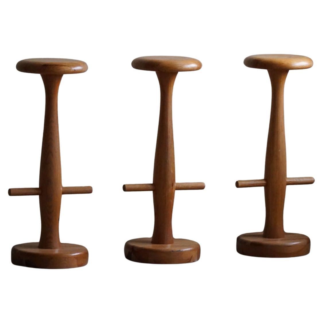 Ensemble de 3 tabourets de bar en chêne, danois moderne du milieu du siècle dernier, Rainer Daumiller, années 1960