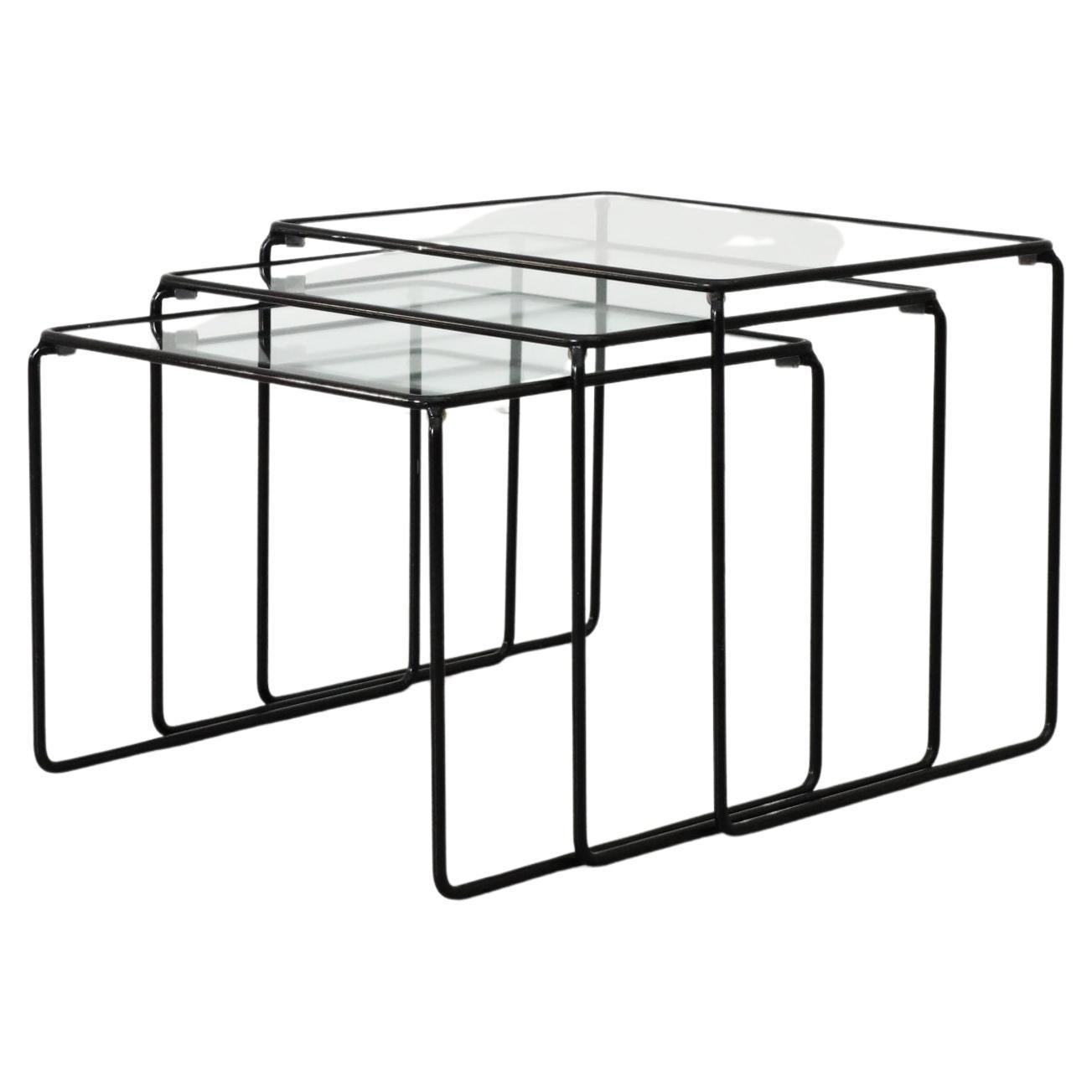 Juego de 3 Mesas Nido Minimalistas Estilo Bauhaus/Breuer con Alambre y Cristal Negros en venta