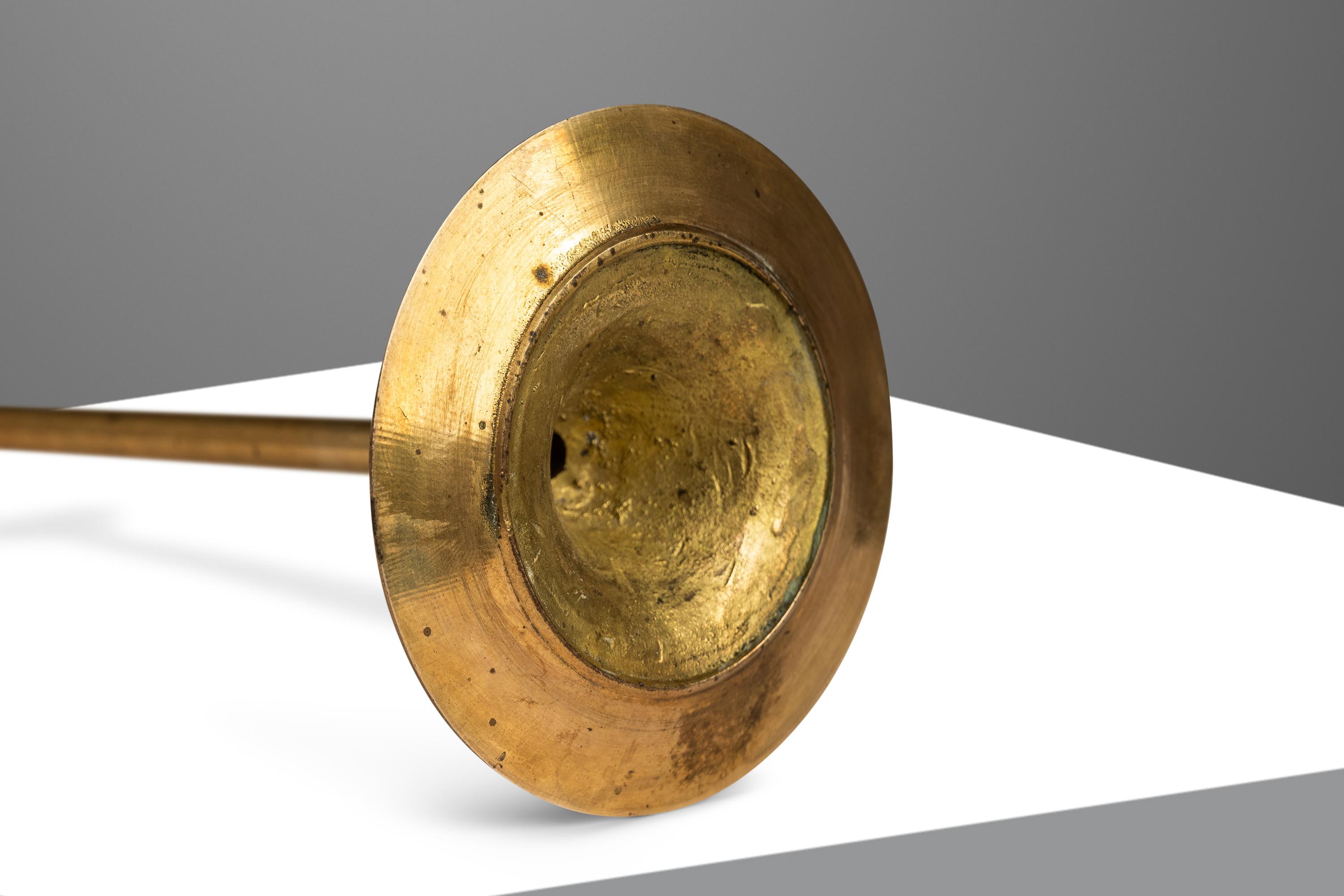 Set of 3 Bauhaus Graduated Brass Tulip-Shaped Candlestick Holders, USA, c. 1960s For Sale 3