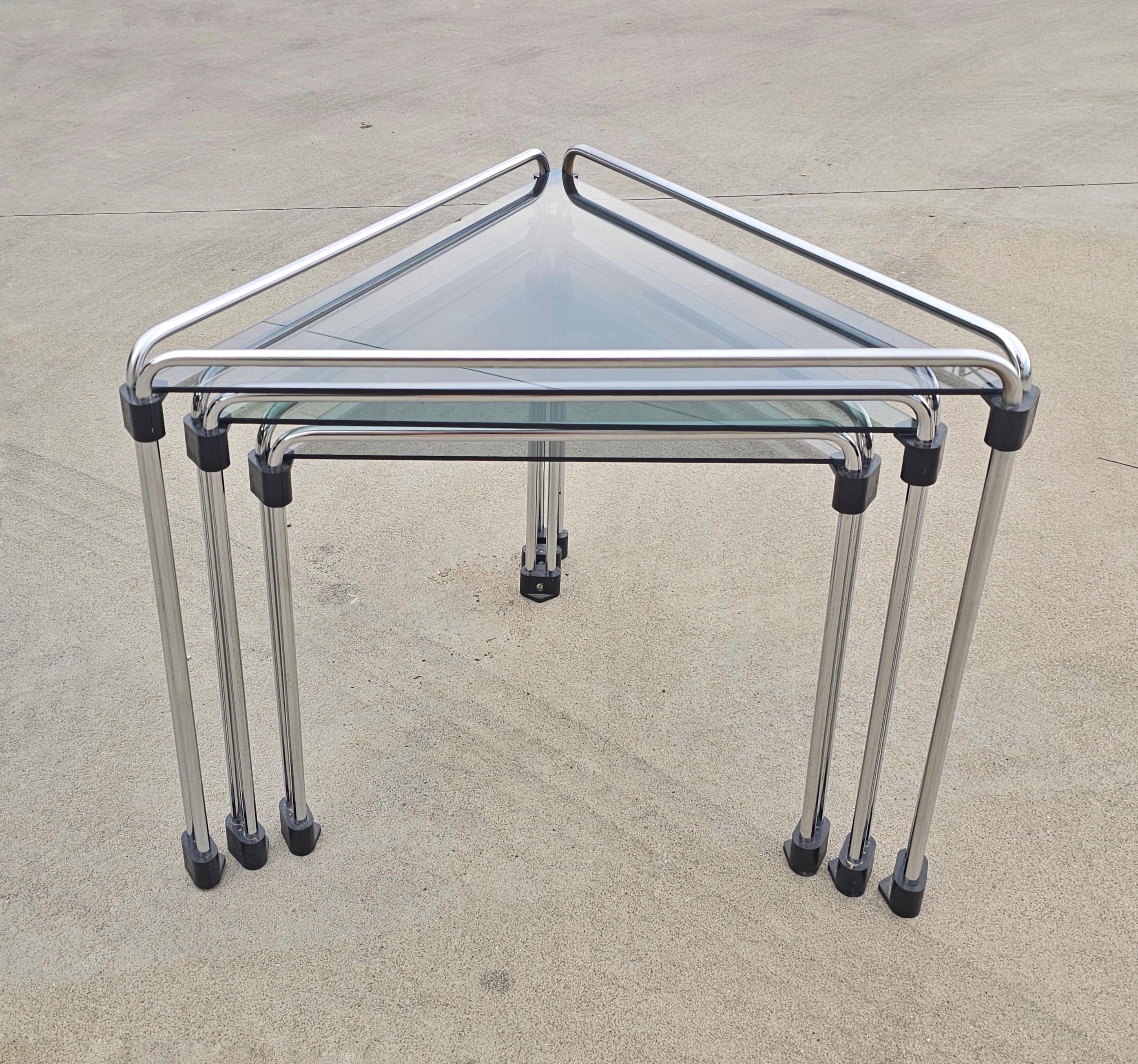 Set of 3 Bauhaus Style Triangular Nesting Tables done in chrome, Italy 1970s 1