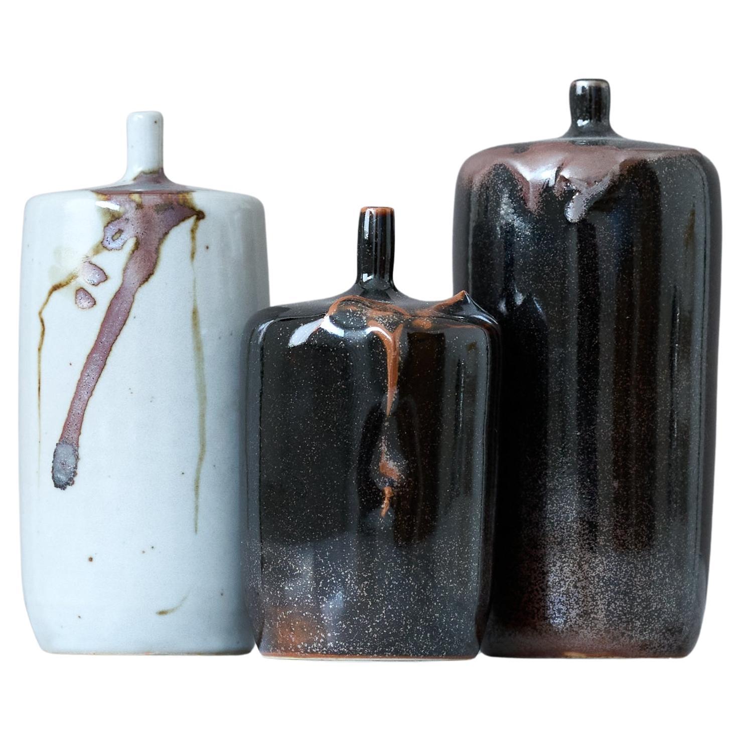 Set of 3 Beautiful Stoneware Vases by Swedish Ceramist Claes Thell, 1986 For Sale