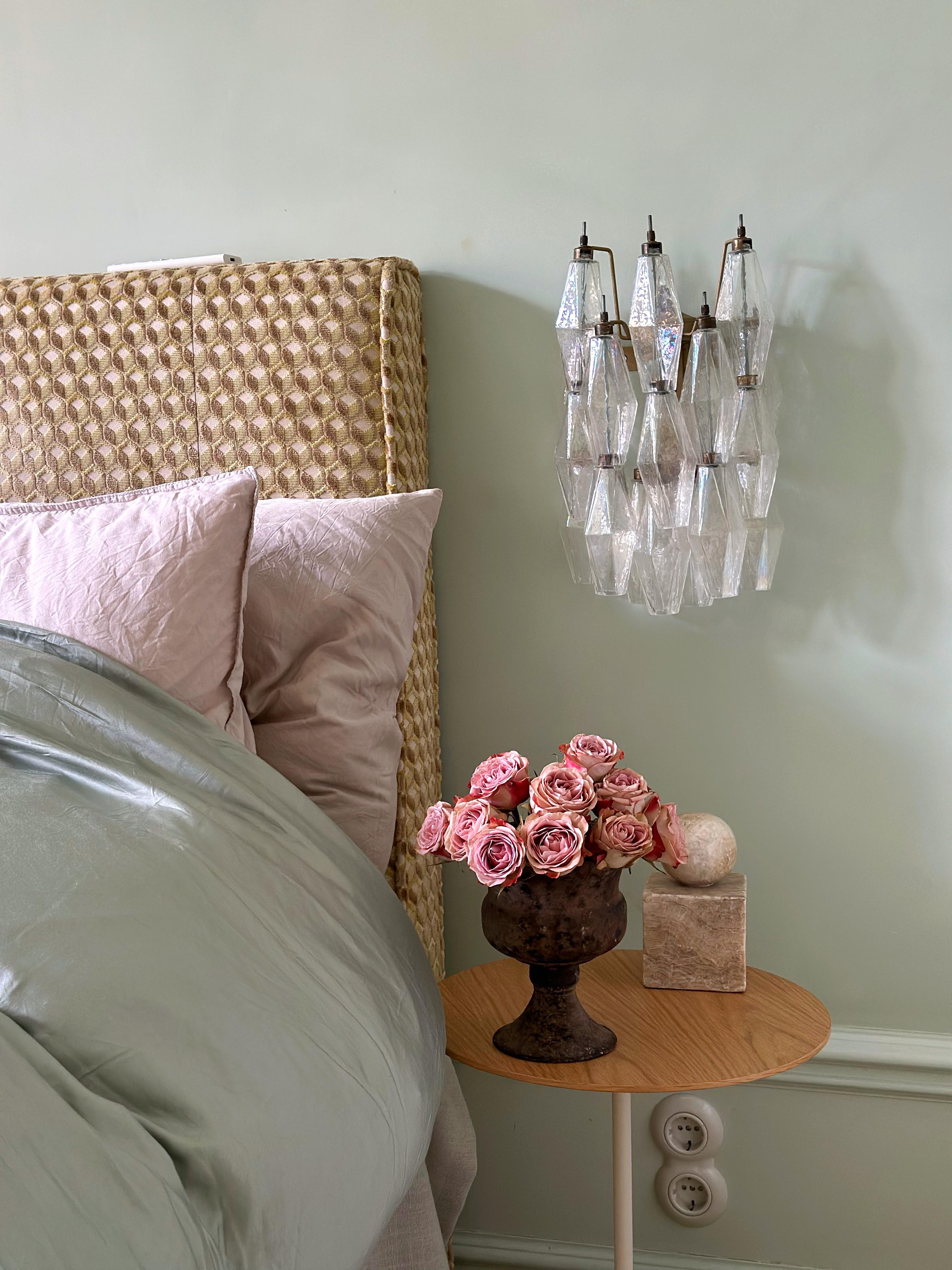 Set of three Murano Corridor Wall Lamps, perfect as bedroom sconces lamps, in. Kitchen or in a hallway / corridor. Each wall svonce consists of 17 handmade crystal prisms in clear Murano glass. Lamp structure of metal with the fittings painted in a