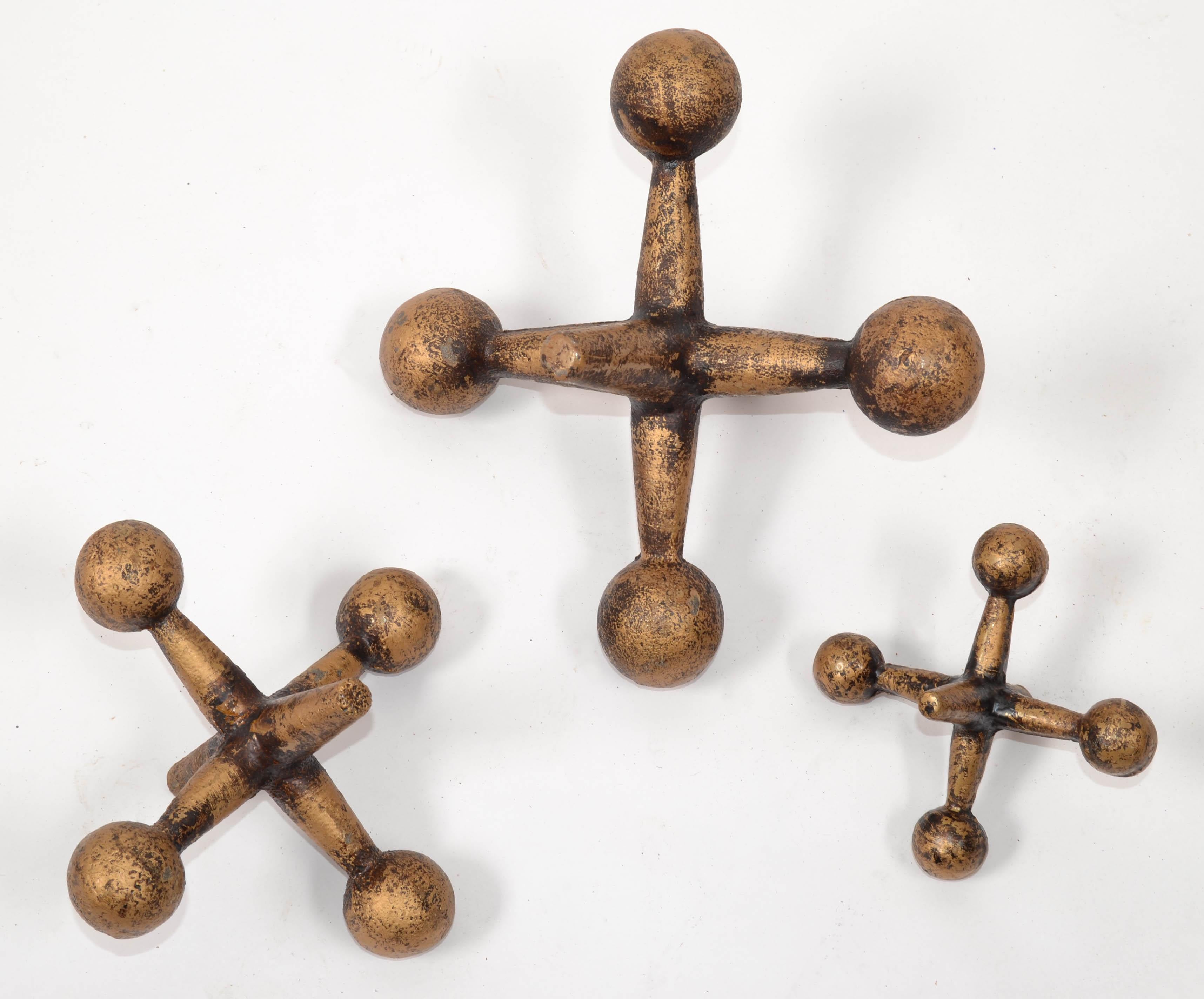 Set di 3 sculture di Jacks in ghisa rifinite in bronzo dorato Bill Curry Atomic Age in vendita 2