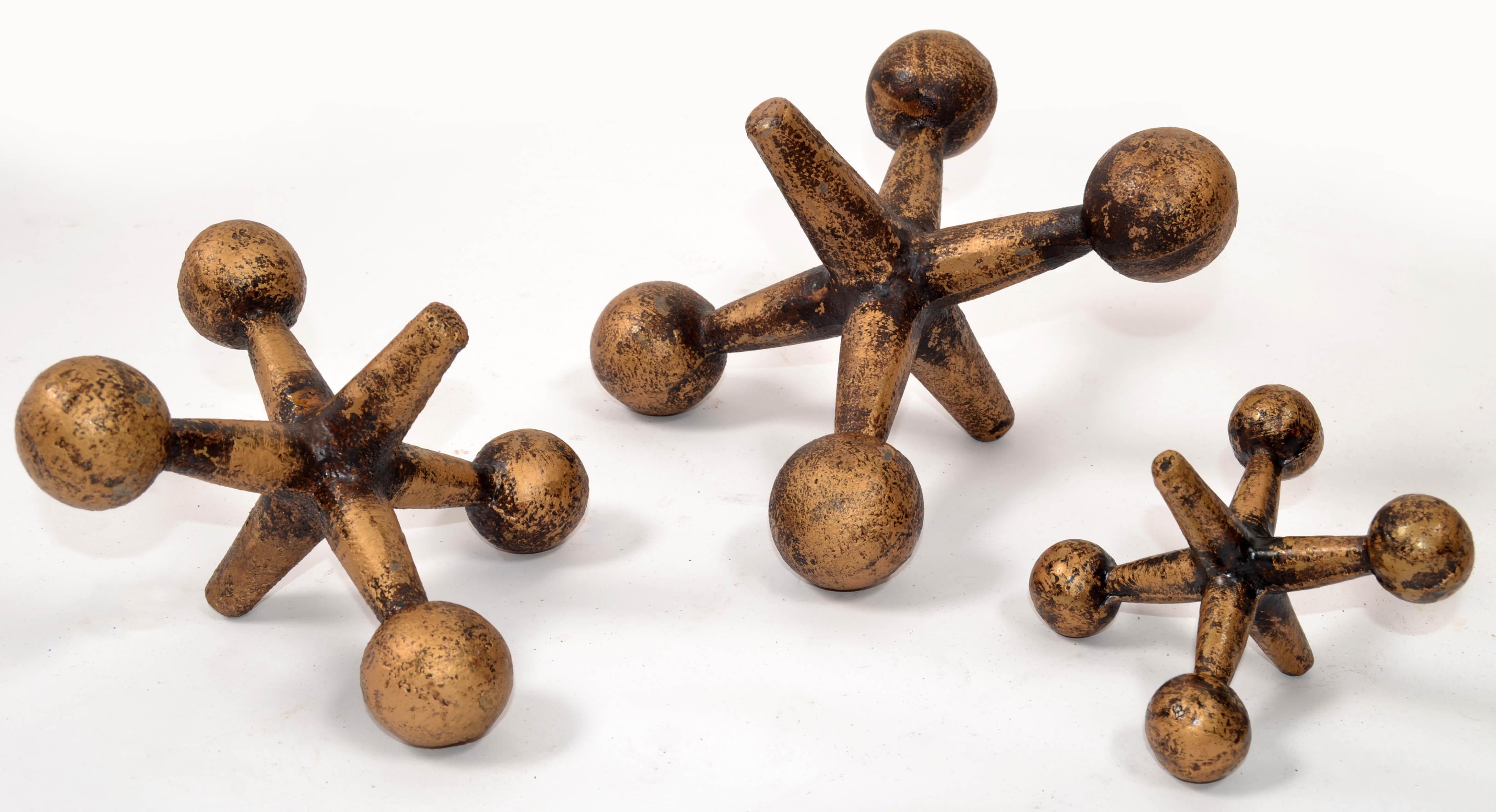 Set di 3 sculture di Jacks in ghisa rifinite in bronzo dorato Bill Curry Atomic Age in vendita 5