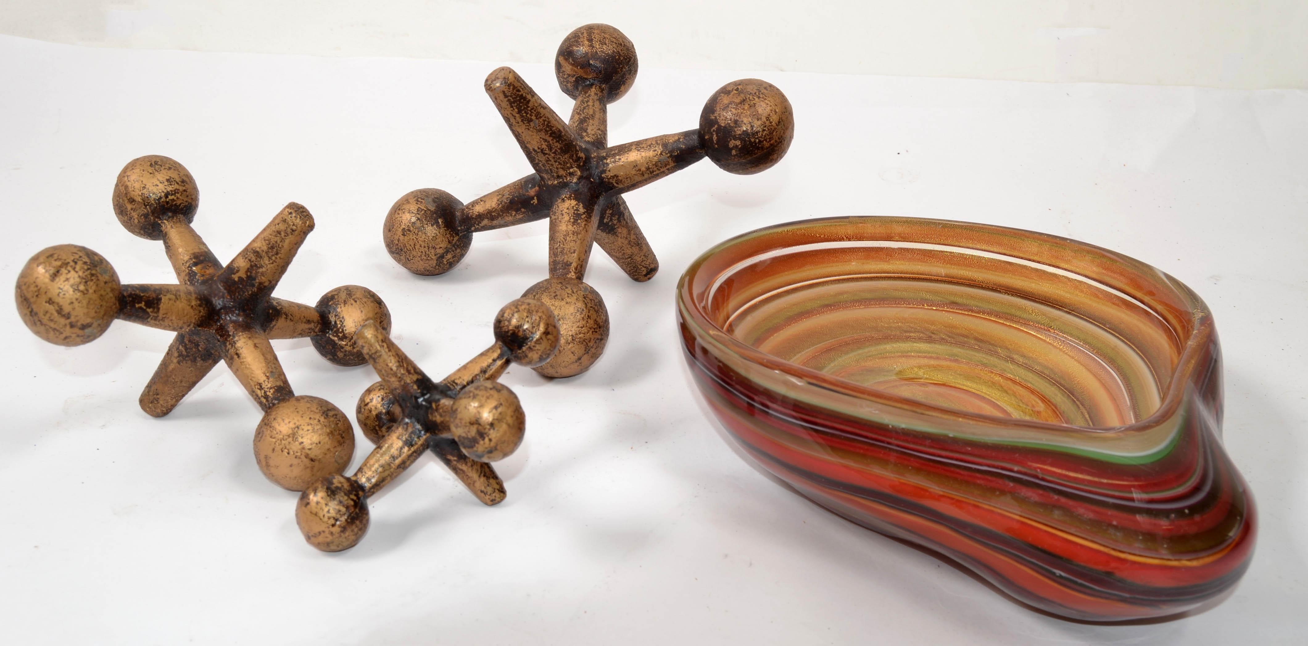 Ferro Set di 3 sculture di Jacks in ghisa rifinite in bronzo dorato Bill Curry Atomic Age in vendita