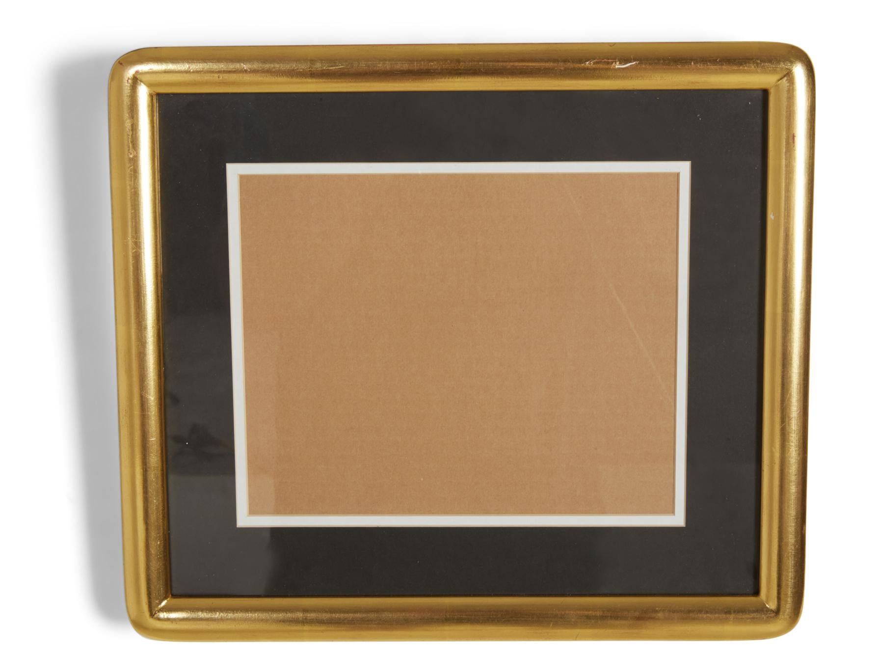 Set of 3 Black and Gilt Curved Corner Gallery Frames In Good Condition For Sale In Queens, NY