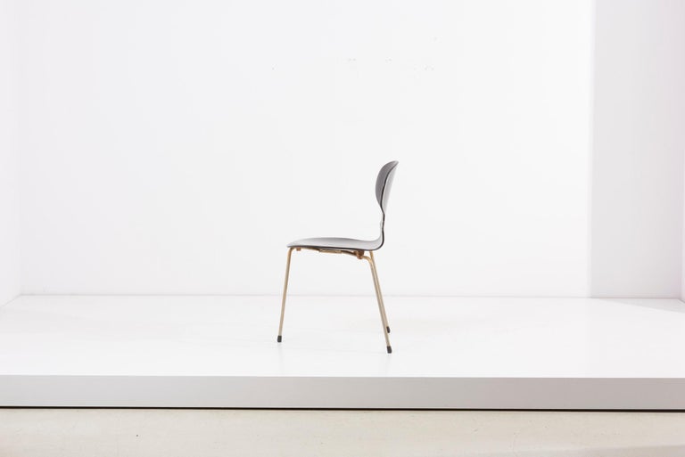 20th Century Set of 3 Black Arne Jacobsen Ant Chairs for Fritz Hansen, Denmark, 1950s For Sale