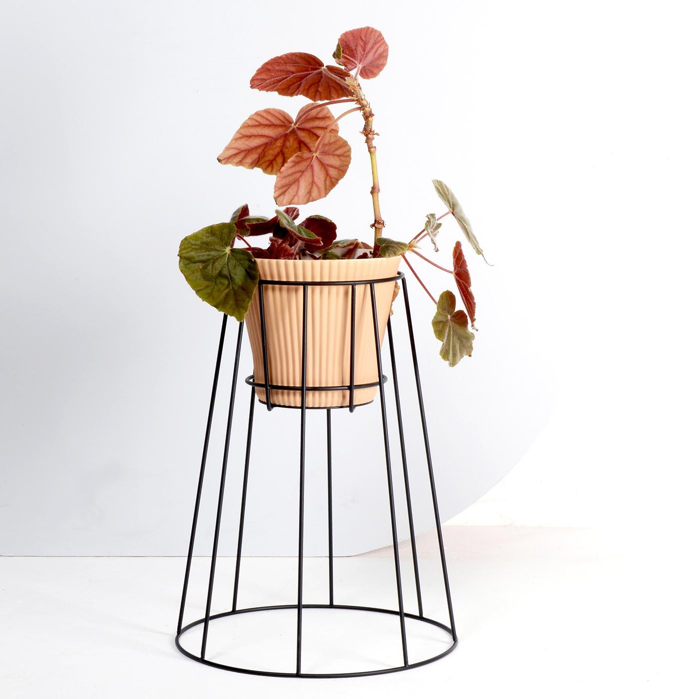 Set di 3 piantane Cibele nere di OK Design In condizioni Nuovo in vendita a Geneve, CH