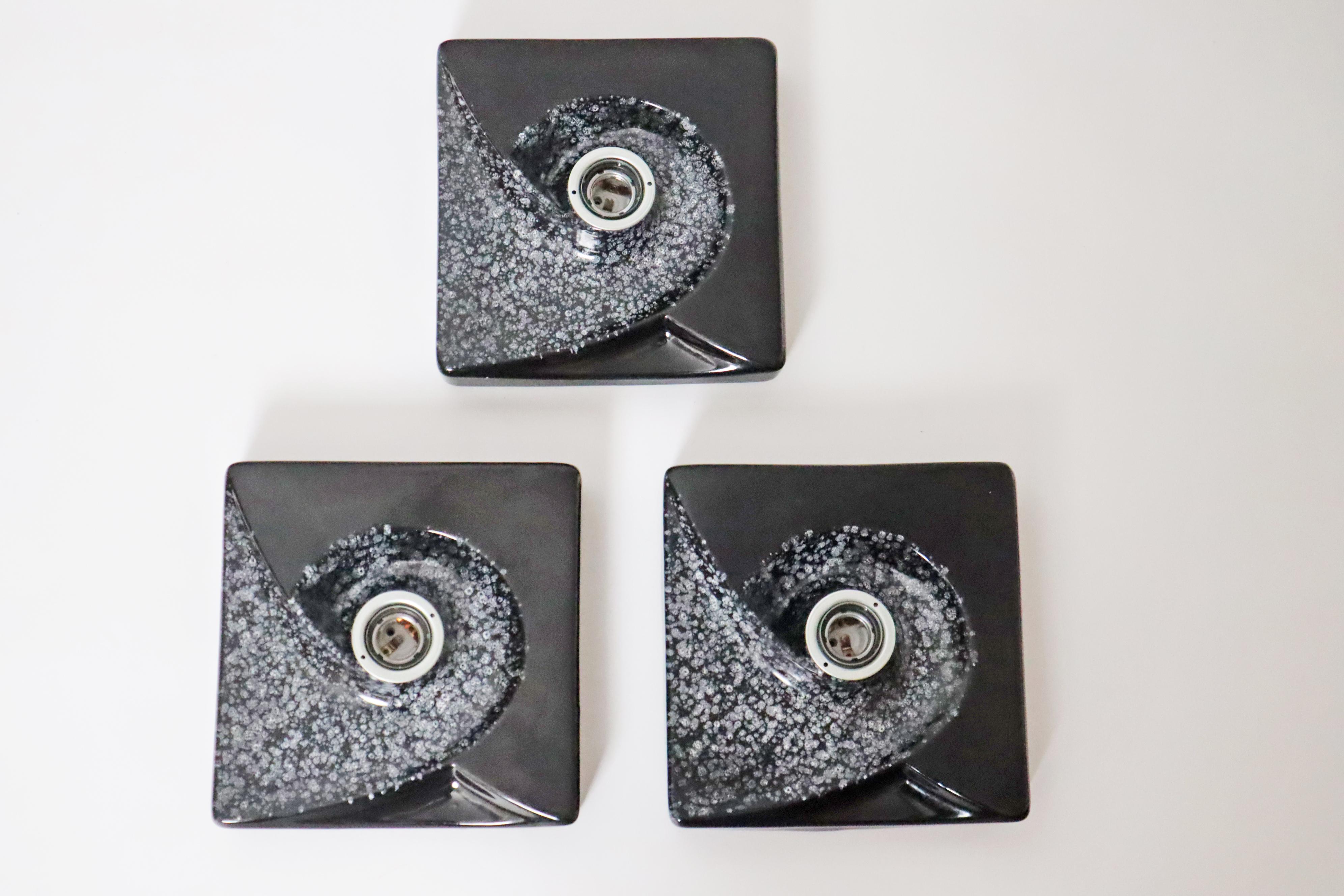 Ensemble de 3 lampes murales Galaxy Swirl en céramique noire par PAN Germany 1970 en vente 8