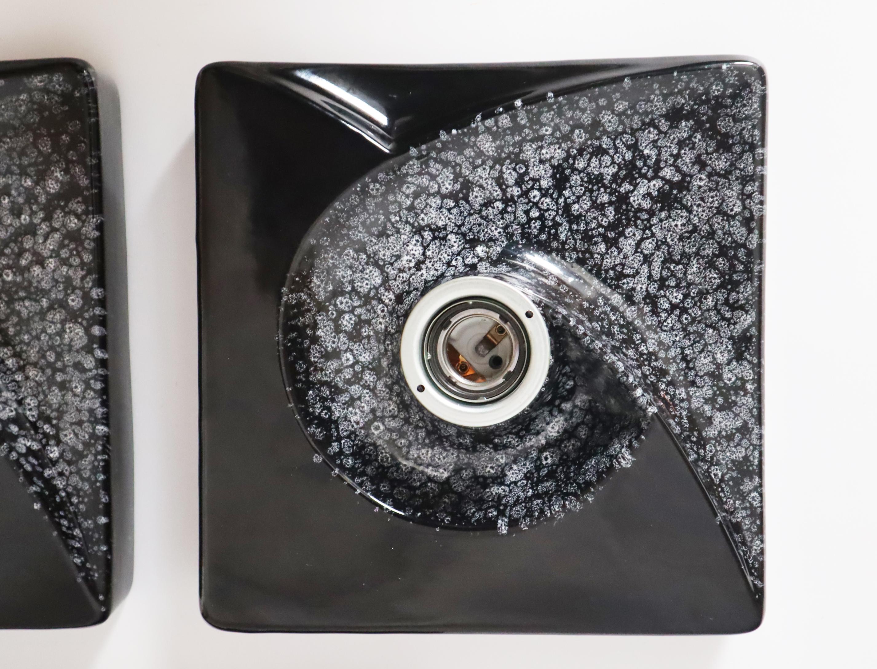 Fin du 20e siècle Ensemble de 3 lampes murales Galaxy Swirl en céramique noire par PAN Germany 1970 en vente