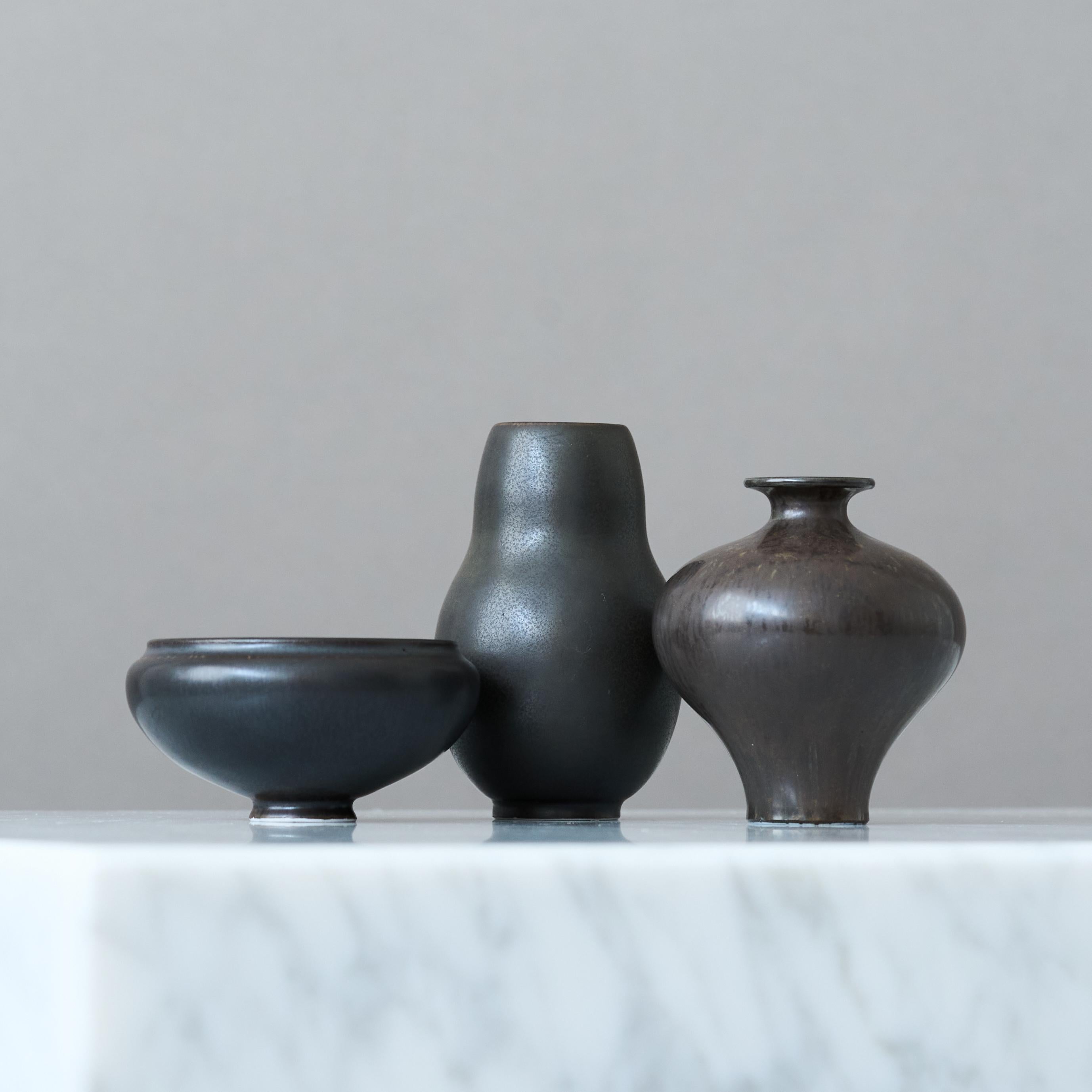 Glazed Set of 3 Black Stoneware Miniatures by Gunnar Nylund. Rörstrand, Sweden, 1950s. For Sale
