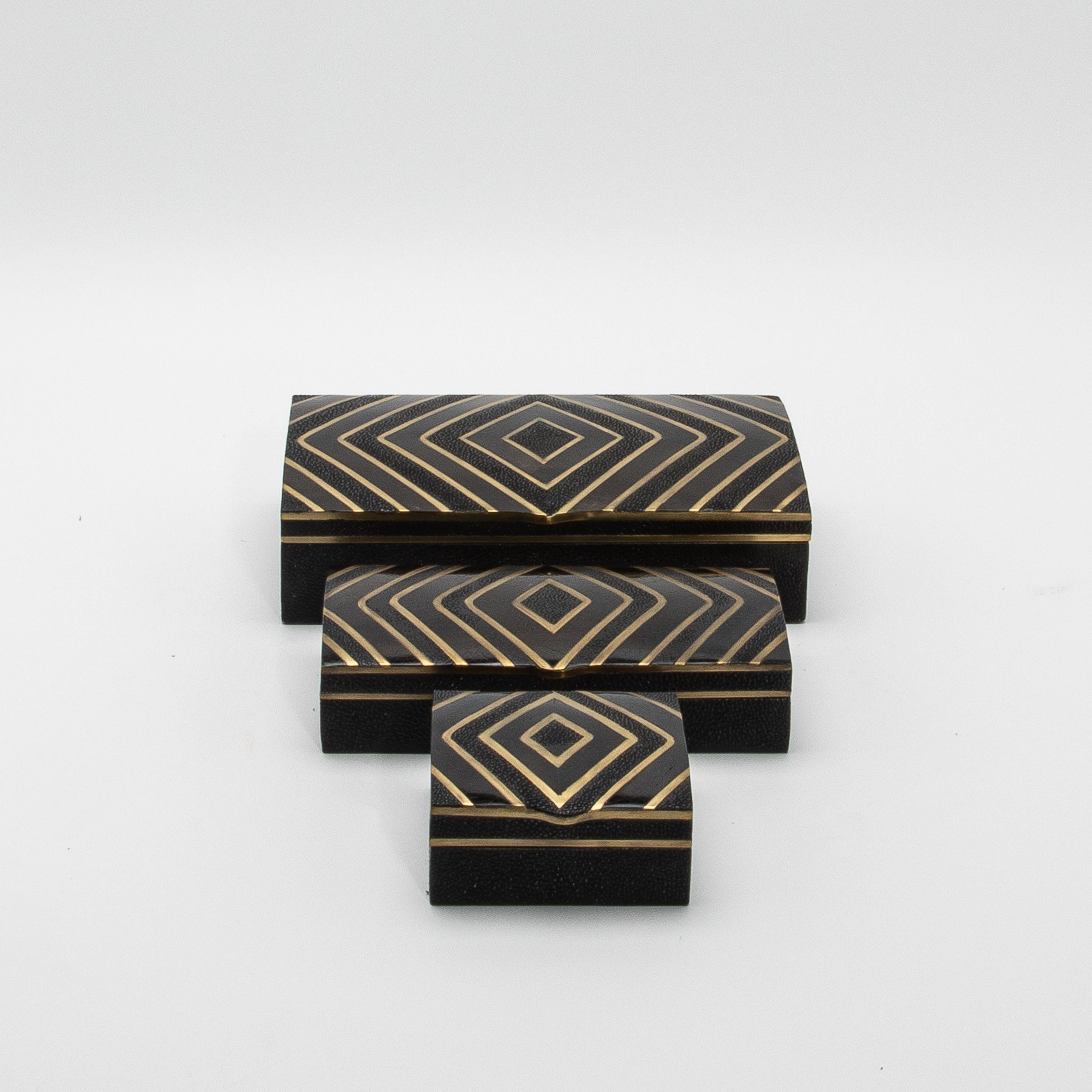 Set of 3 Boxes in Black Oak with Black Shell and Brass Details by R&Y Augousti For Sale 4