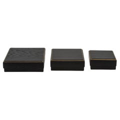 Juego de 3 cajas de roble negro con marco de latón by R&Y Augousti