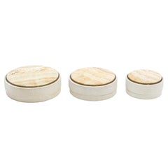 Juego de 3 cajas de piel de zapa crema con detalles de ónice y latón de R&Y Augousti