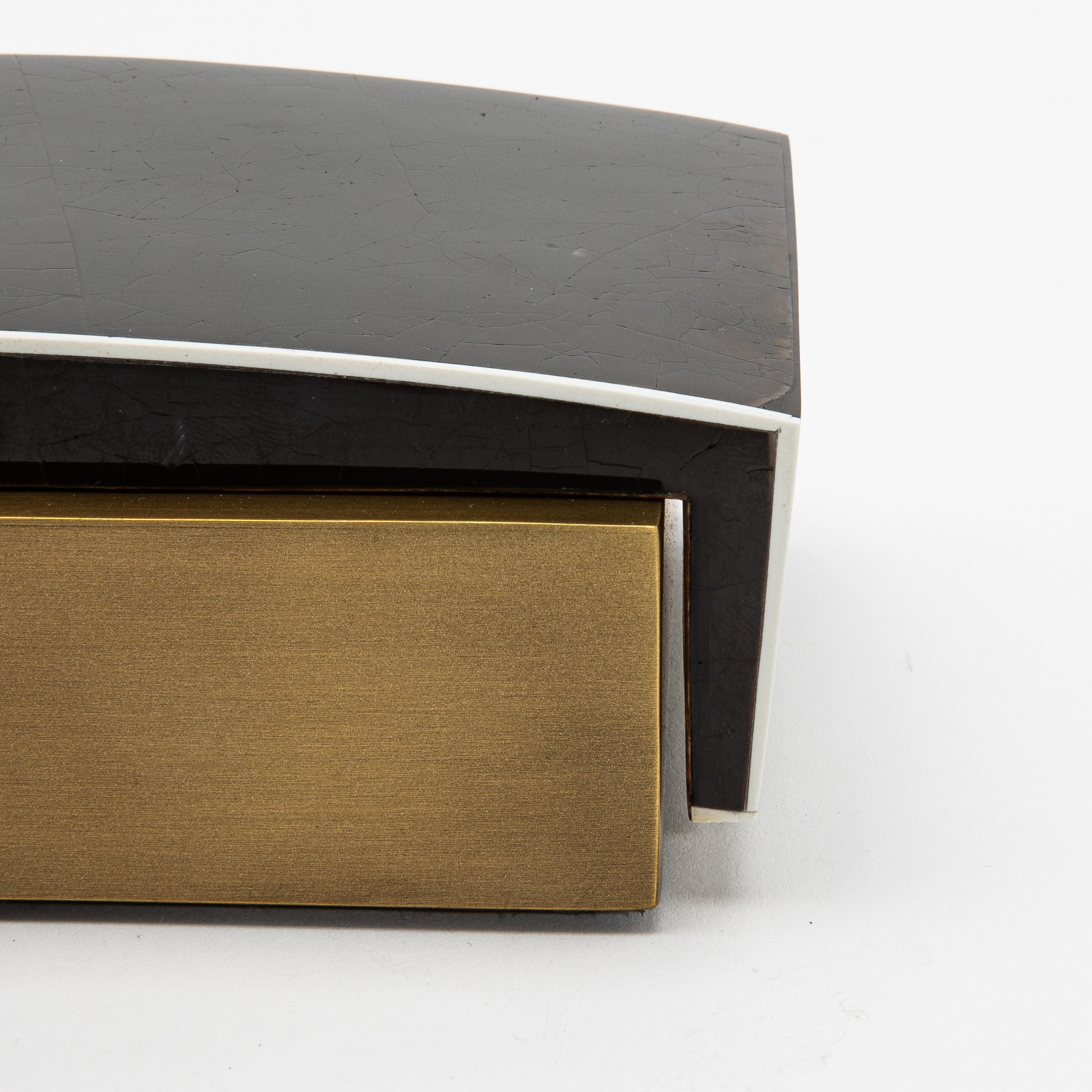 Set of 3 Boxes in Pen Shell and Bronze Patina Brass by R&Y Augousti For Sale 4