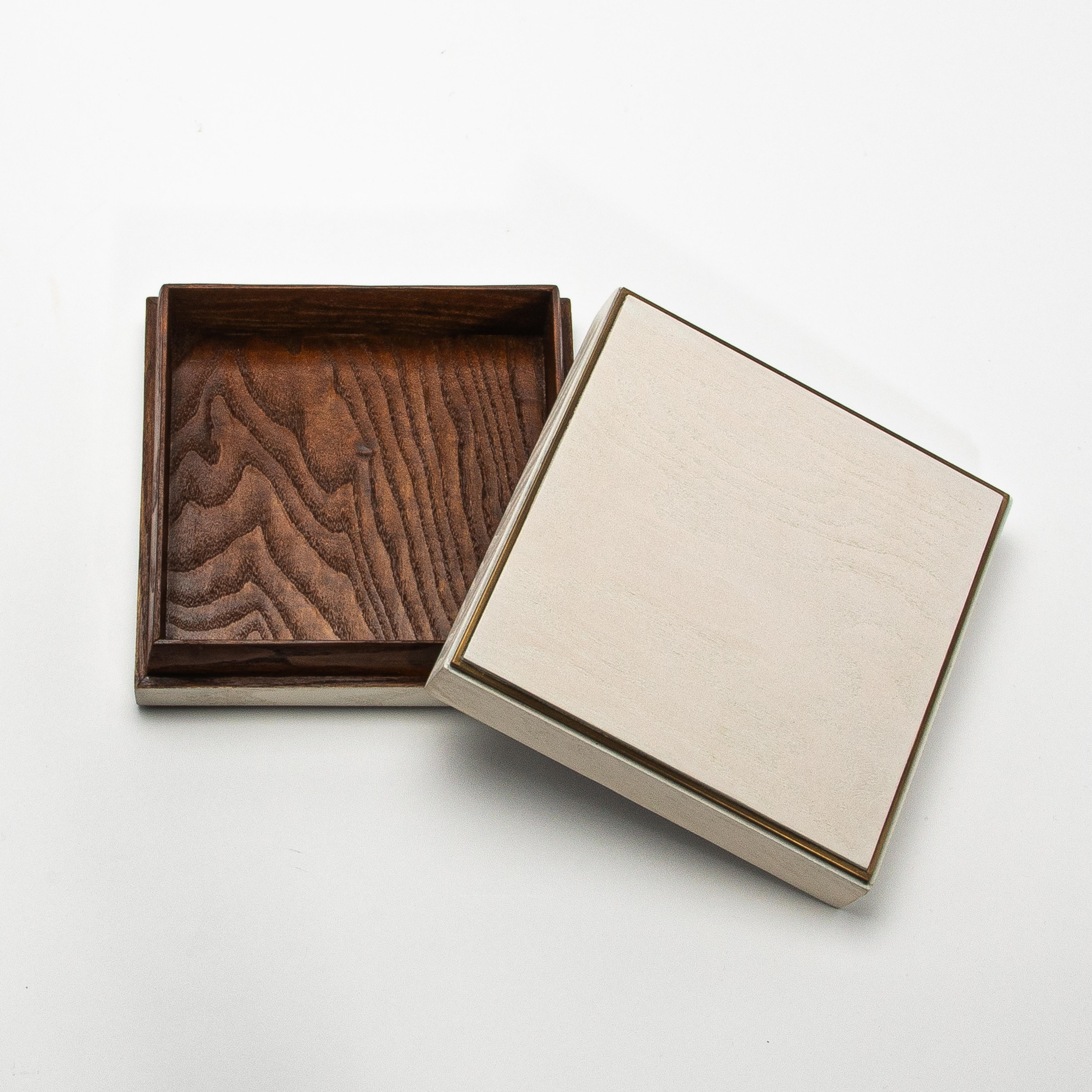 Set of 3 Boxes in White Oak with Brass Frame by R&Y Augousti For Sale 2