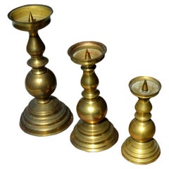 Set de 3 Portavelas de Latón de Varios Tamaños