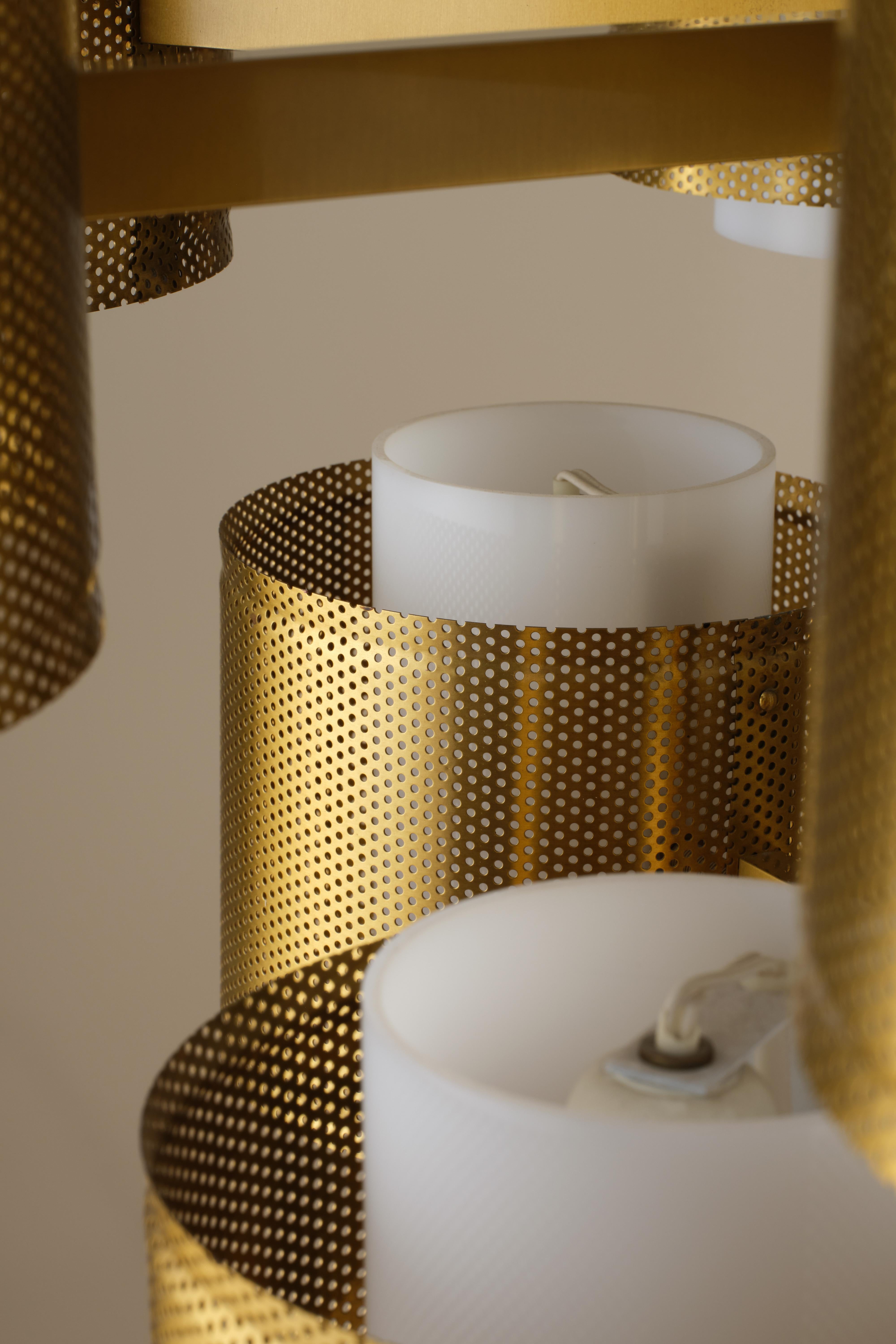 Laiton Ensemble de 3 lustres en laiton par Holger Johansson, Suède, années 1960 en vente