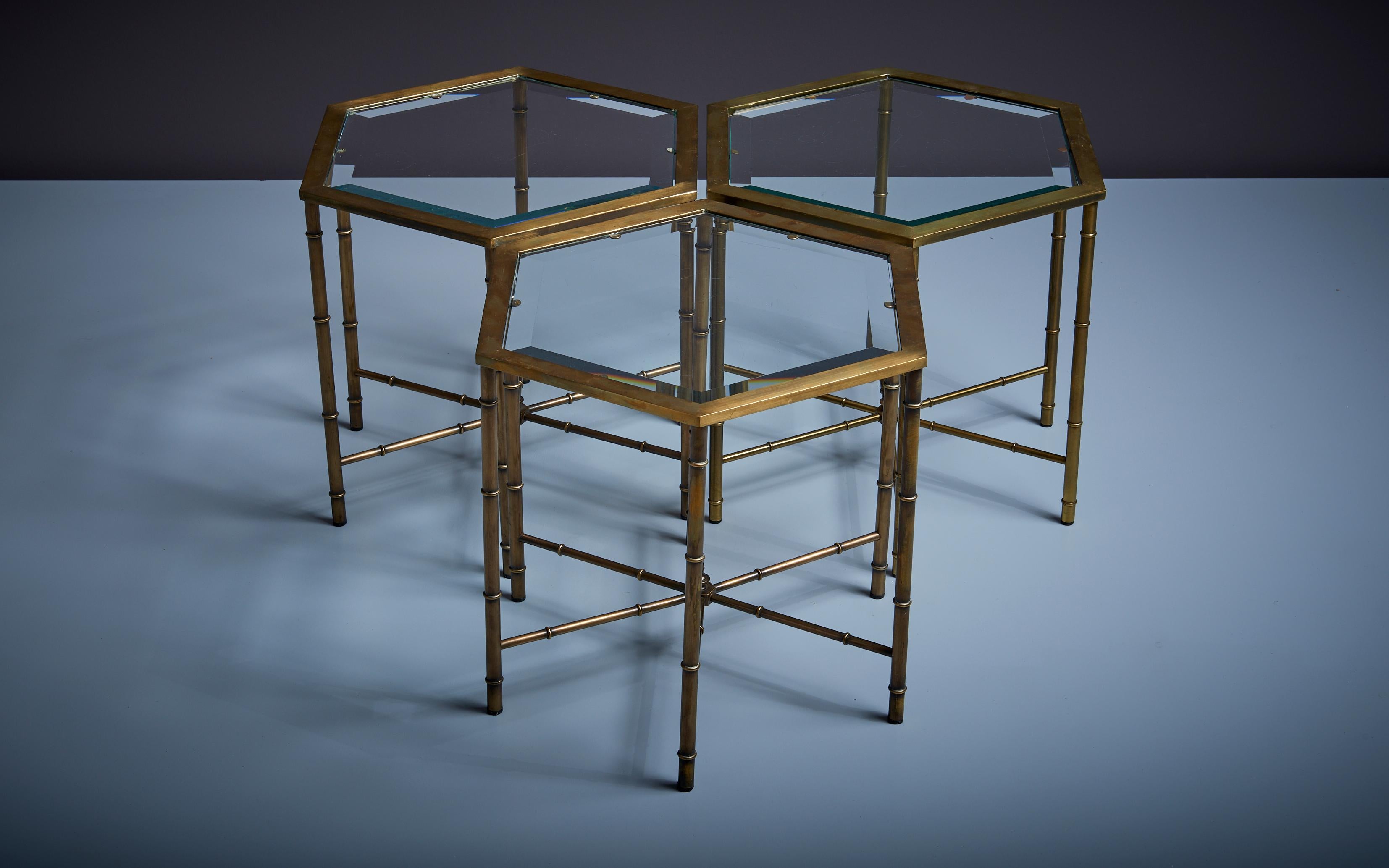 Set of 3 Brass Faux Bamboo Side Tables Attr. to Maison Bagues In Good Condition For Sale In Berlin, DE